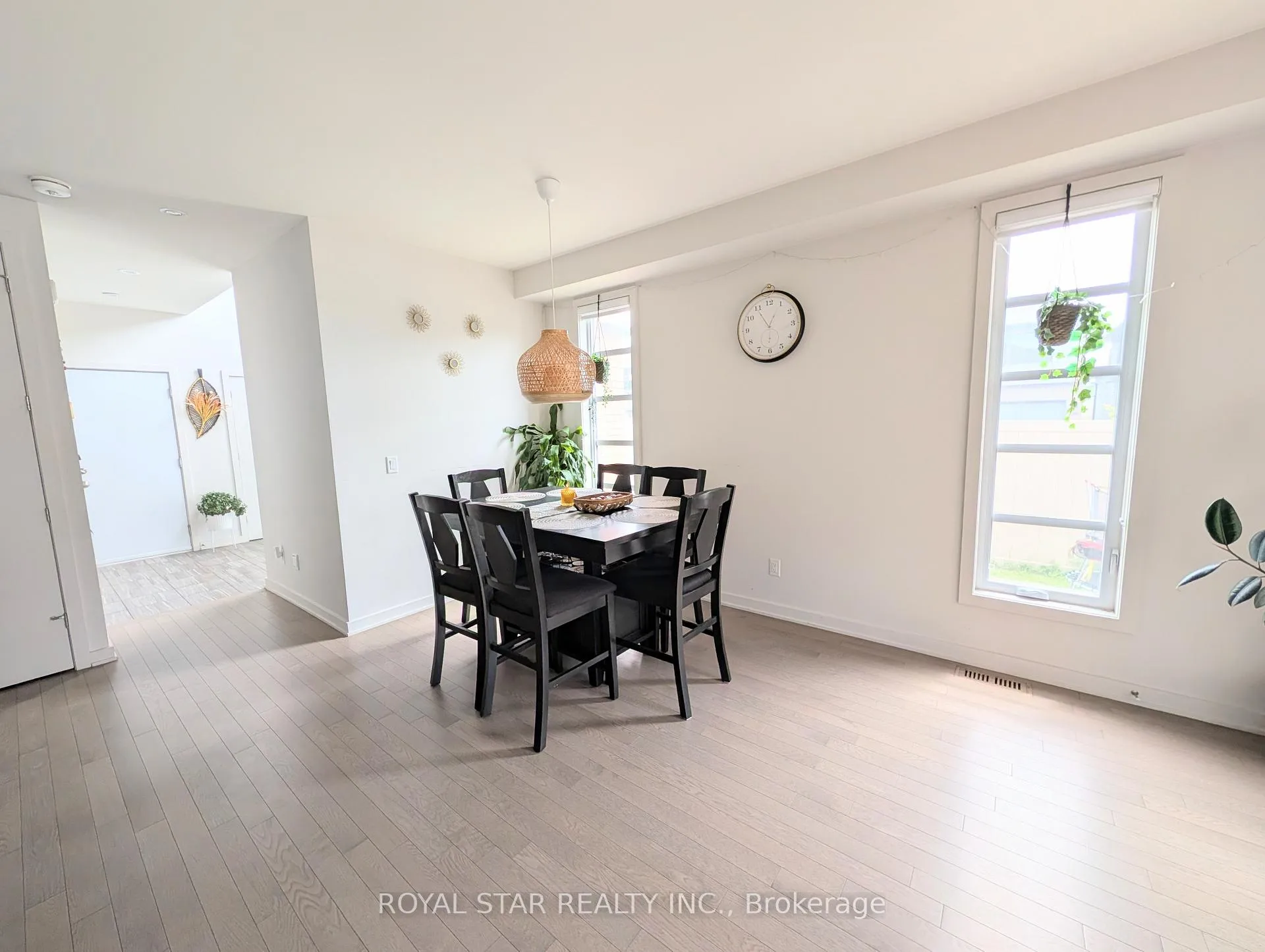 Photo 13 of 201 Pisces Terrace, Ottawa, Leitrim — HOMEH