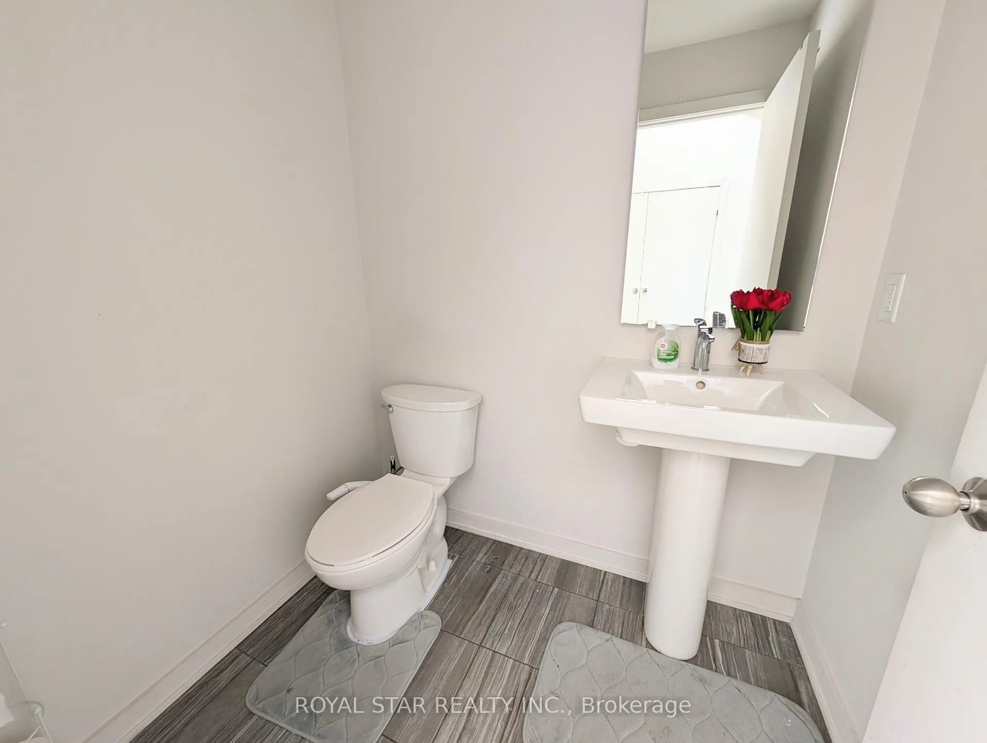 Photo 15 of 201 Pisces Terrace, Ottawa, Leitrim — HOMEH