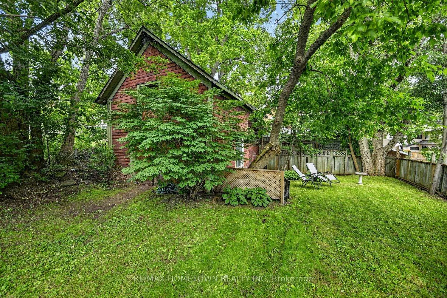 Photo 44 of 33 Park Street, Brockville, Brockville — HOMEH