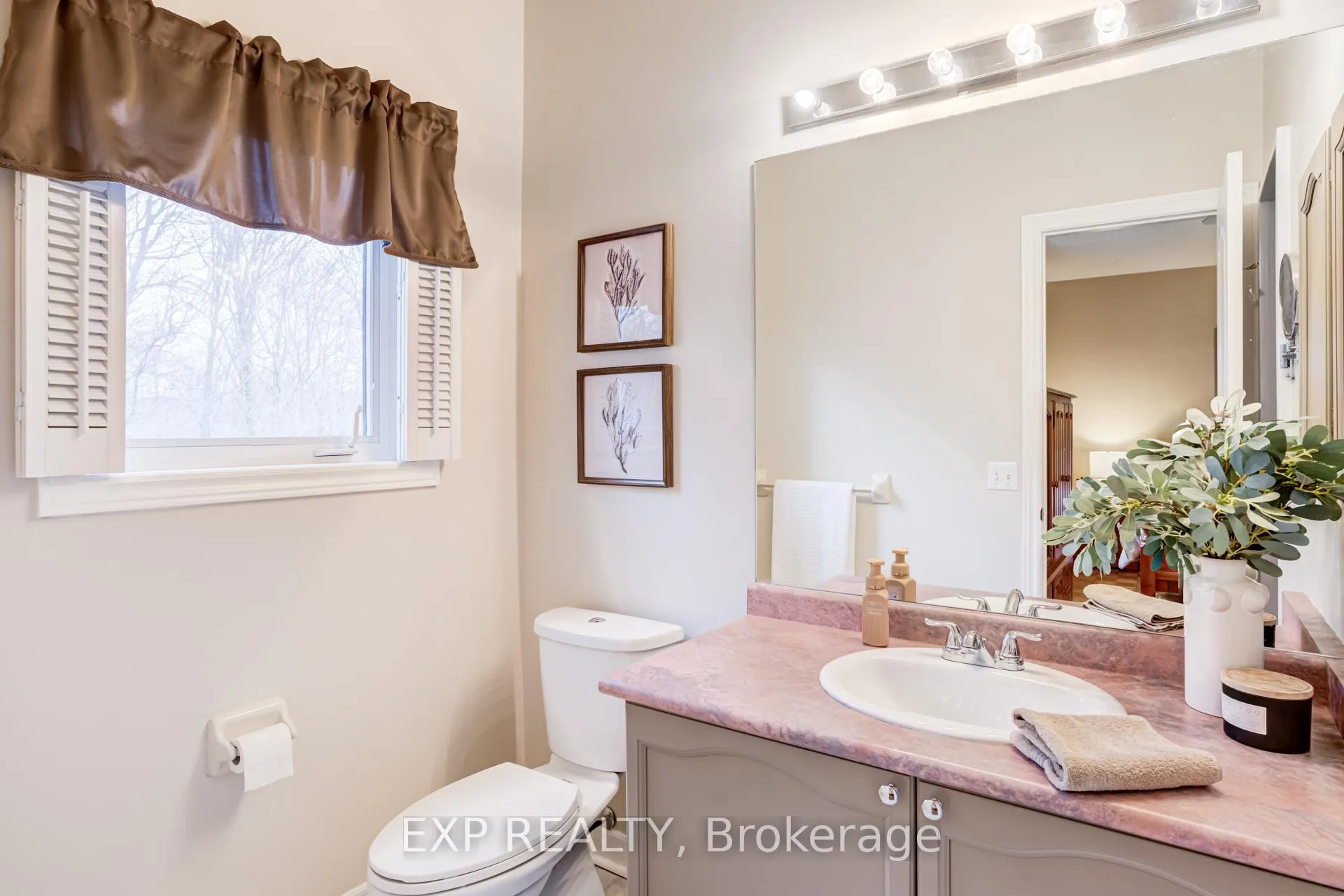Photo 24 of 13 Blueberry Hill Court, Caledon, Bolton East — HOMEH