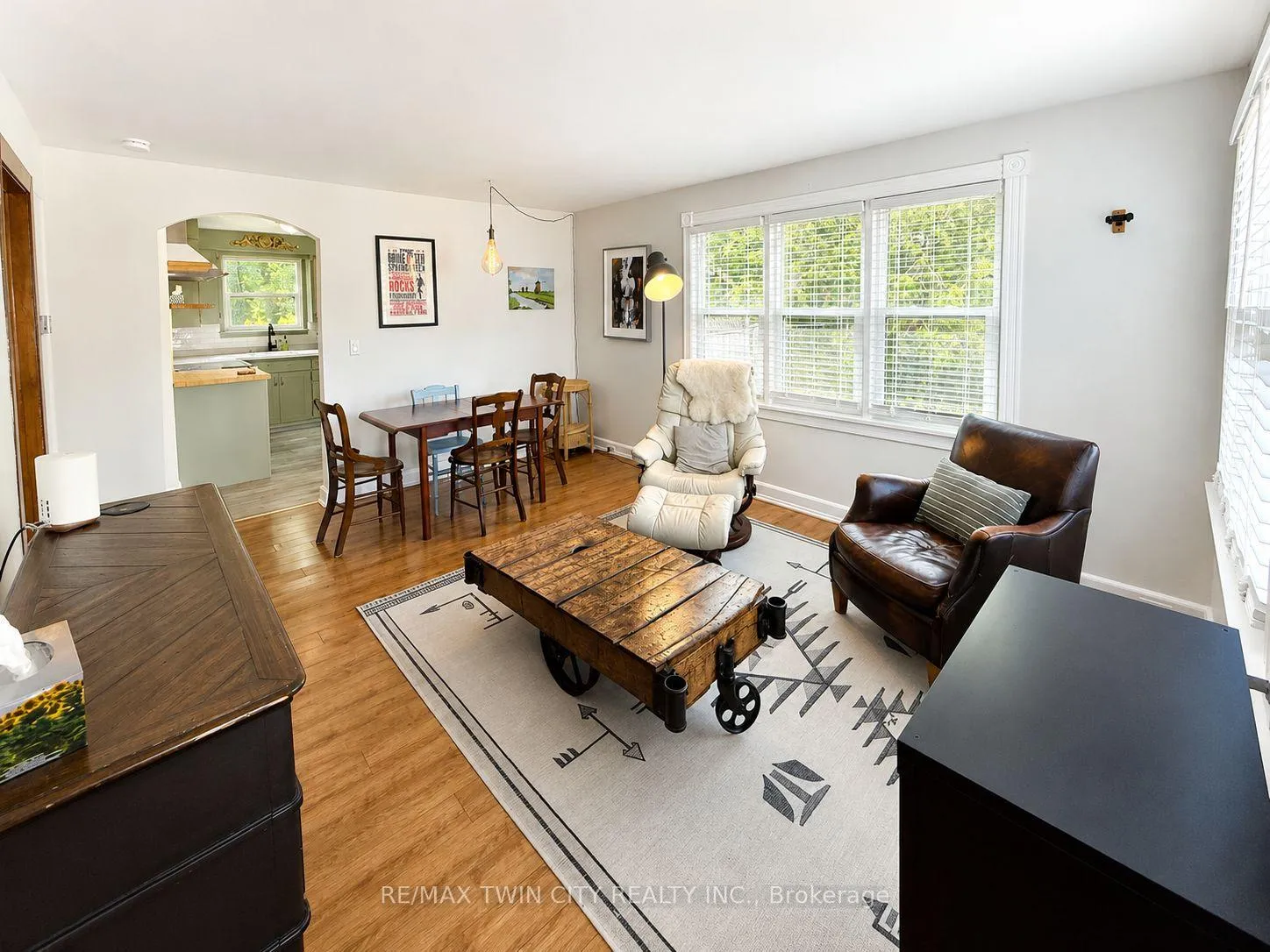 Photo 6 of 49 William Street, North Dumfries — HOMEH