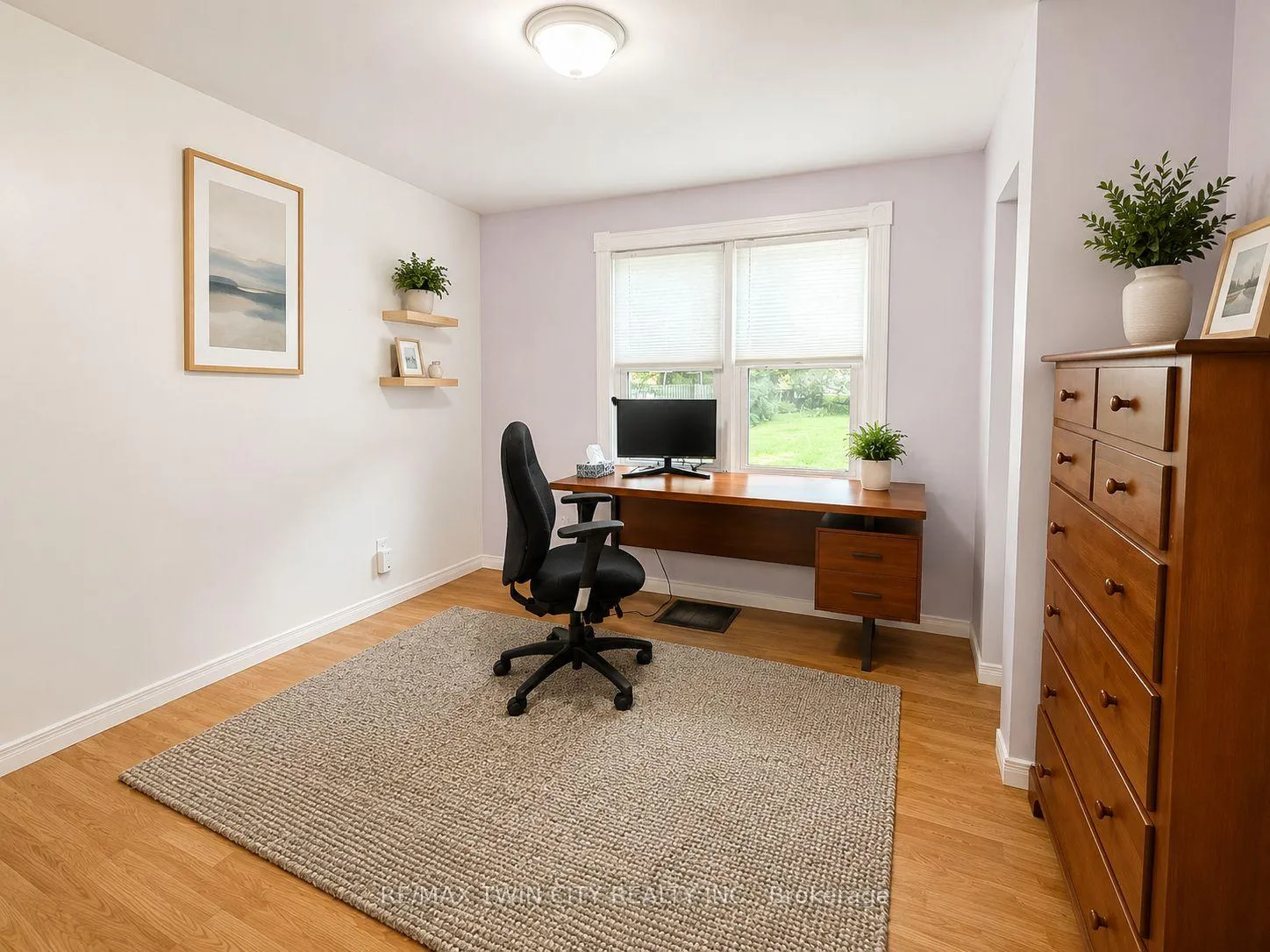 Photo 13 of 49 William Street, North Dumfries — HOMEH