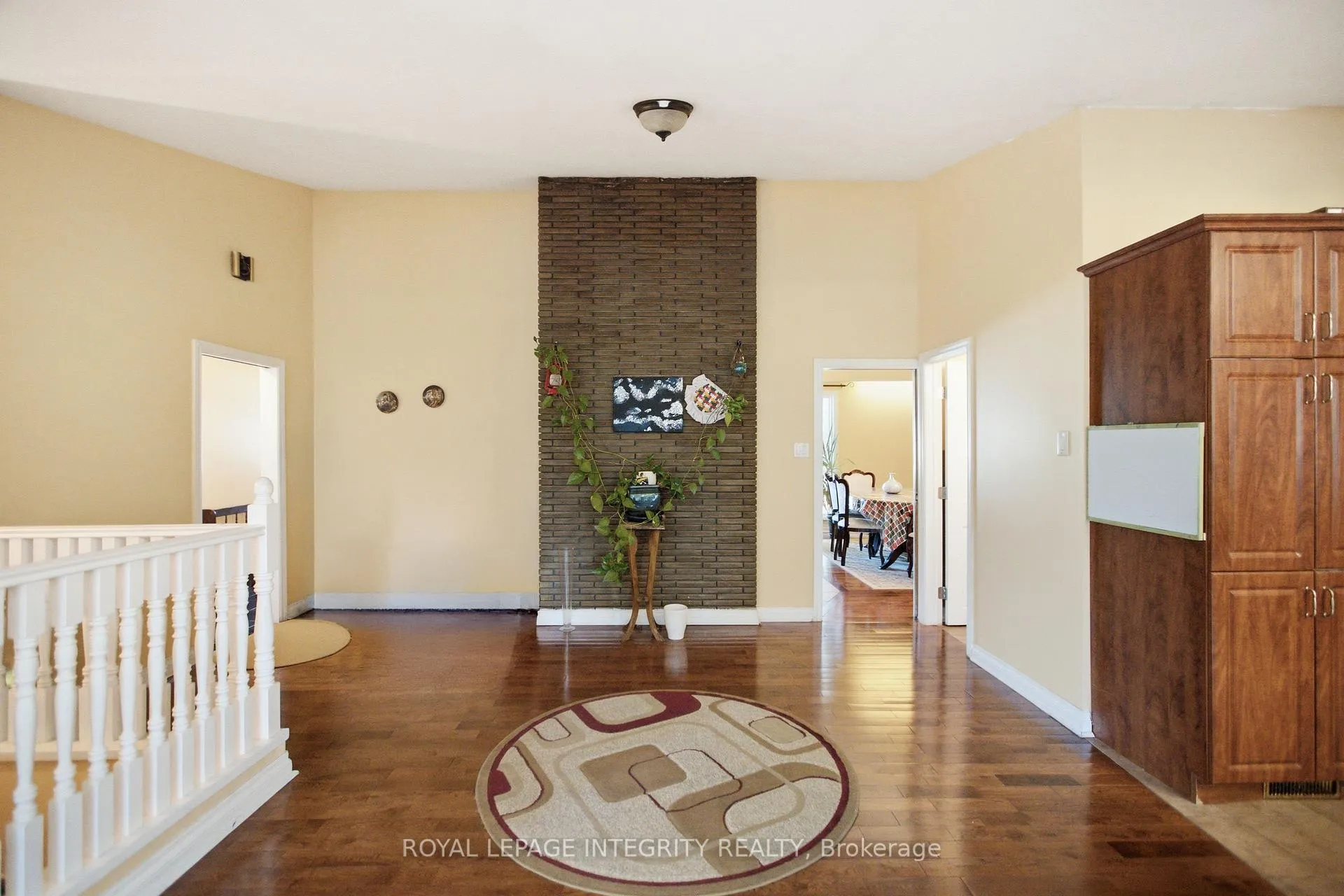 Photo 14 of 45 Rossland Avenue, Ottawa, Meadowlands/St. Claire Gardens — HOMEH