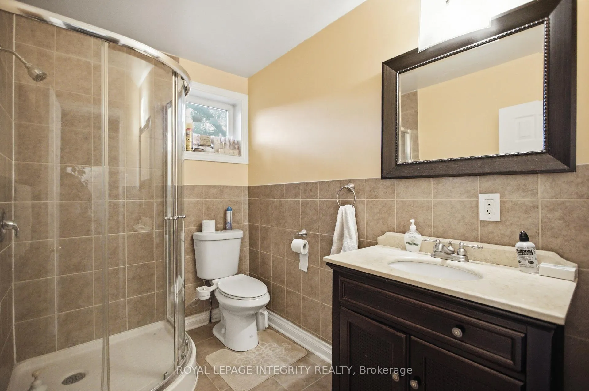 Photo 23 of 45 Rossland Avenue, Ottawa, Meadowlands/St. Claire Gardens — HOMEH
