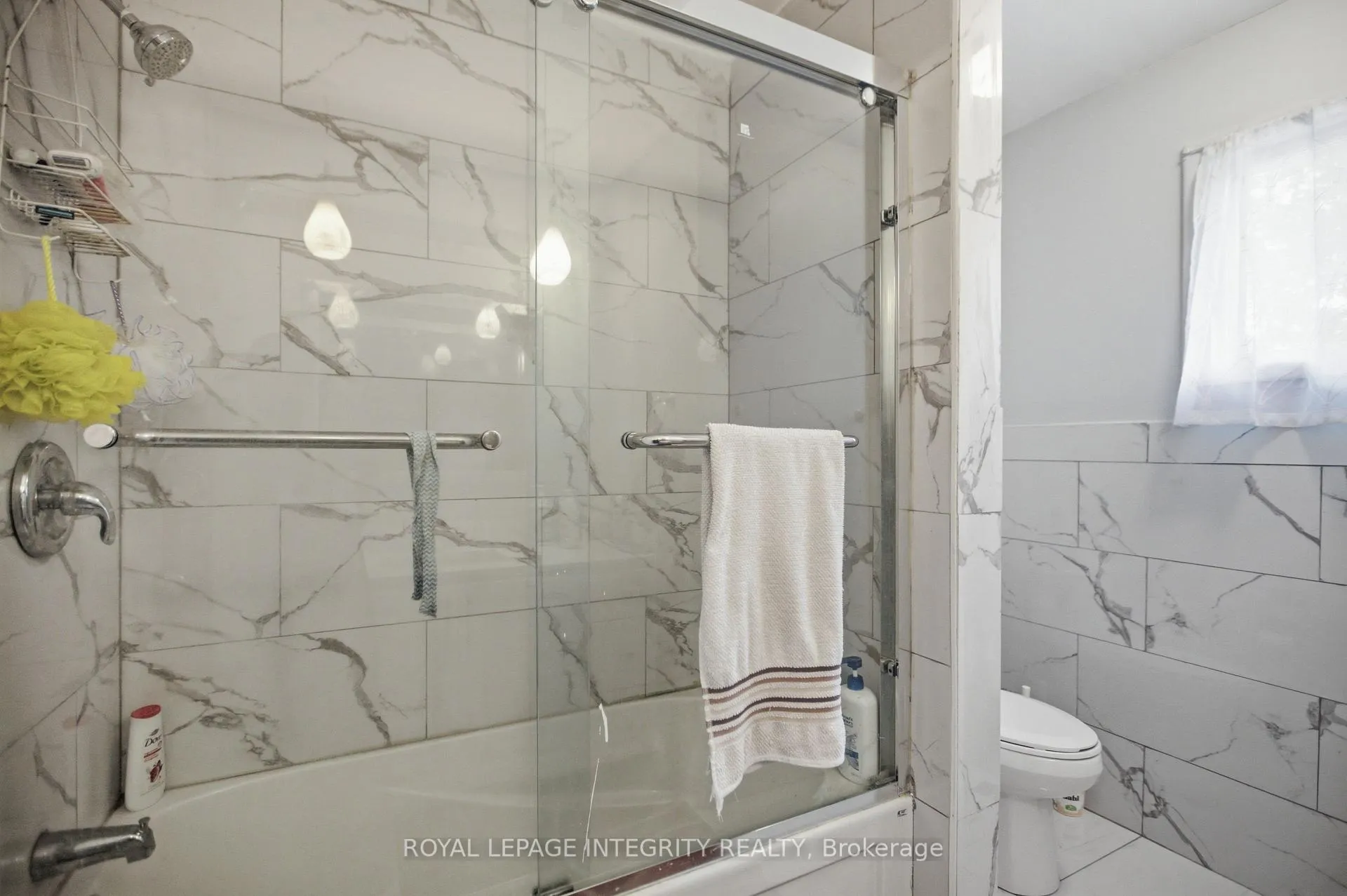 Photo 32 of 45 Rossland Avenue, Ottawa, Meadowlands/St. Claire Gardens — HOMEH