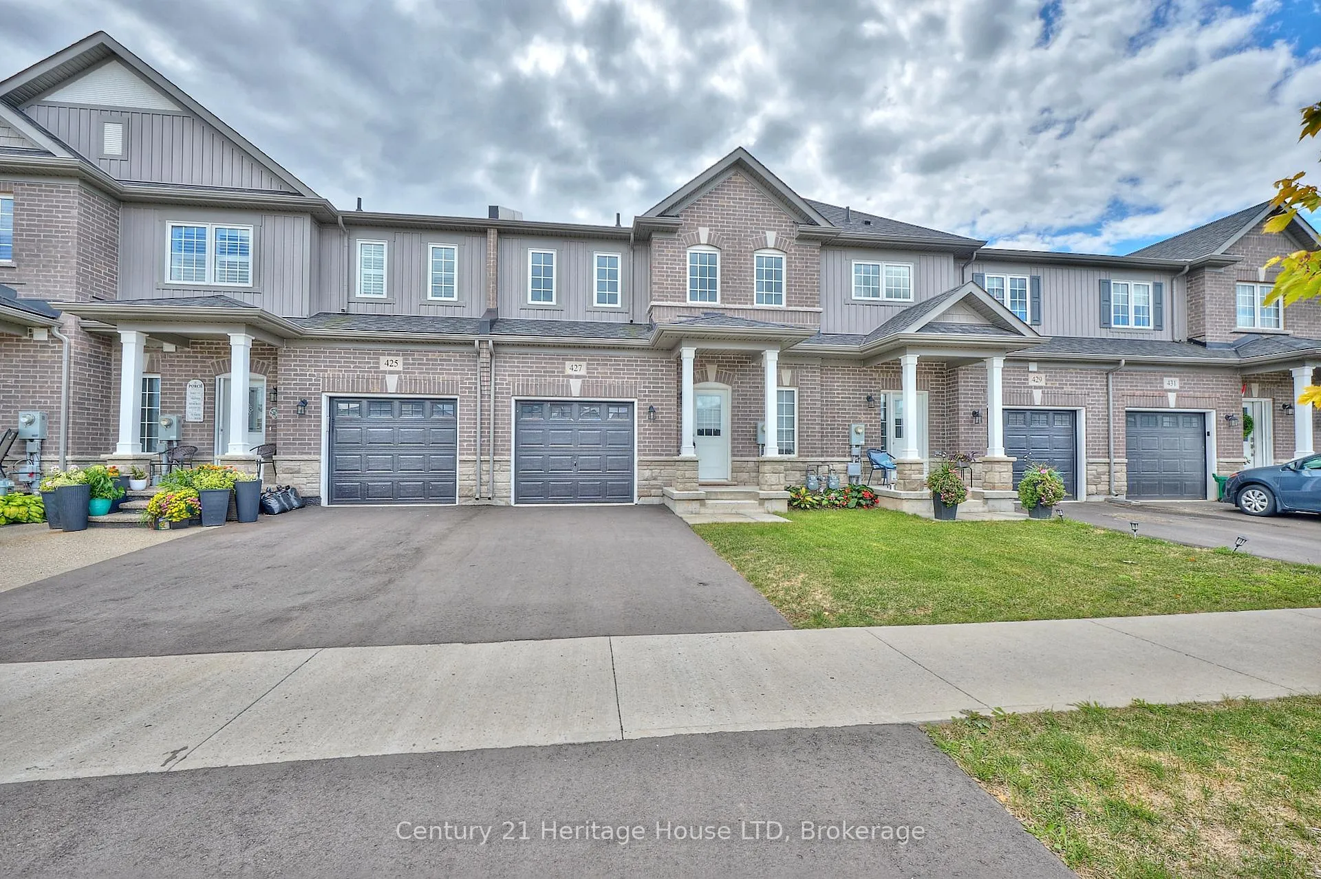 Photo 7 of 427 Williams Crescent, Fort Erie, Lakeshore — HOMEH