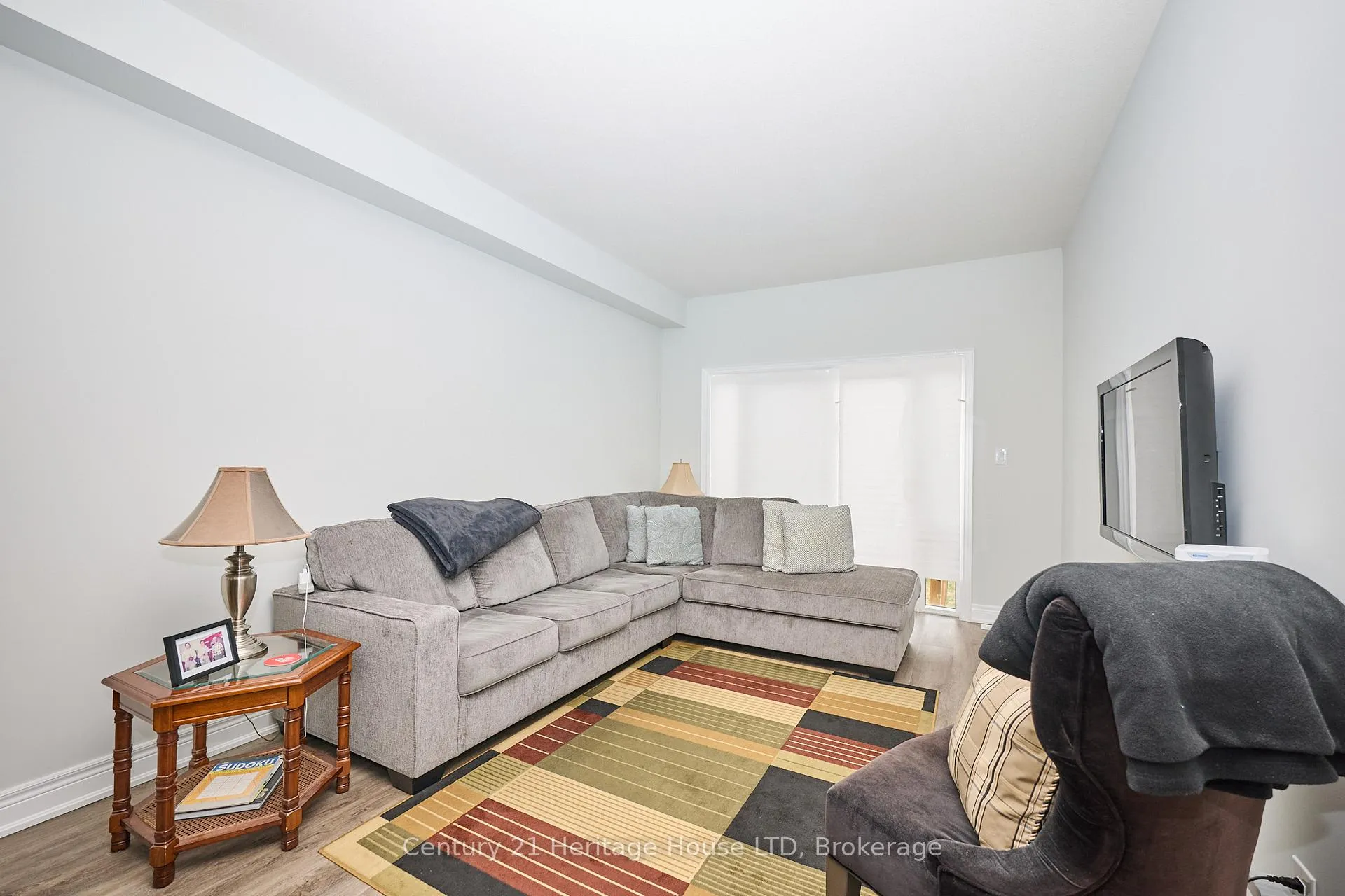 Photo 9 of 427 Williams Crescent, Fort Erie, Lakeshore — HOMEH