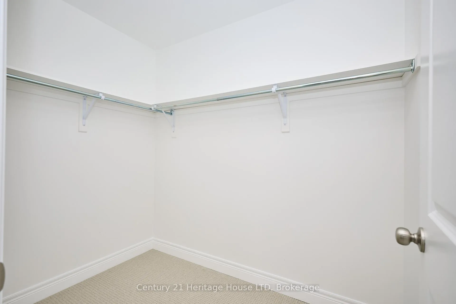 Photo 20 of 427 Williams Crescent, Fort Erie, Lakeshore — HOMEH