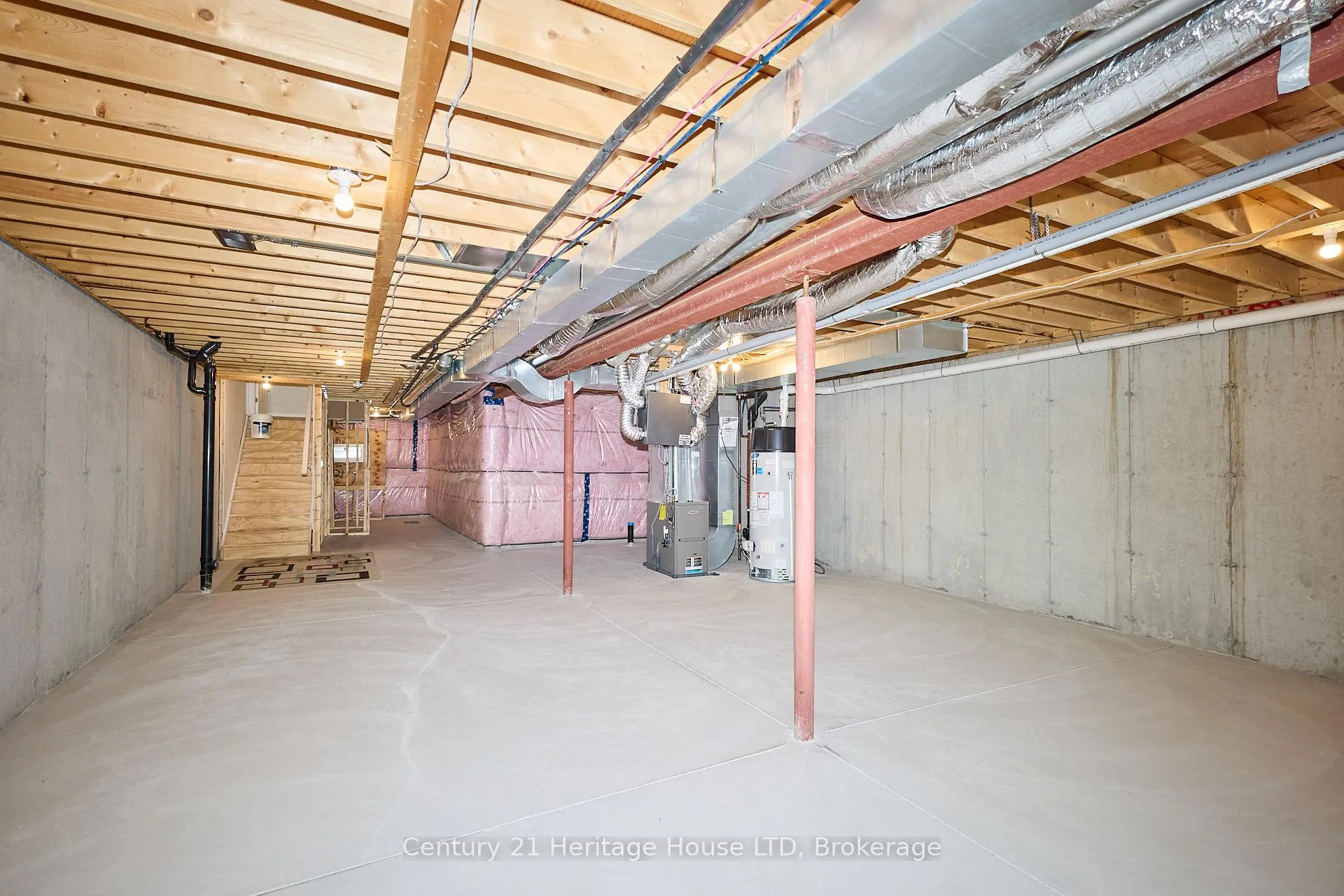 Photo 23 of 427 Williams Crescent, Fort Erie, Lakeshore — HOMEH