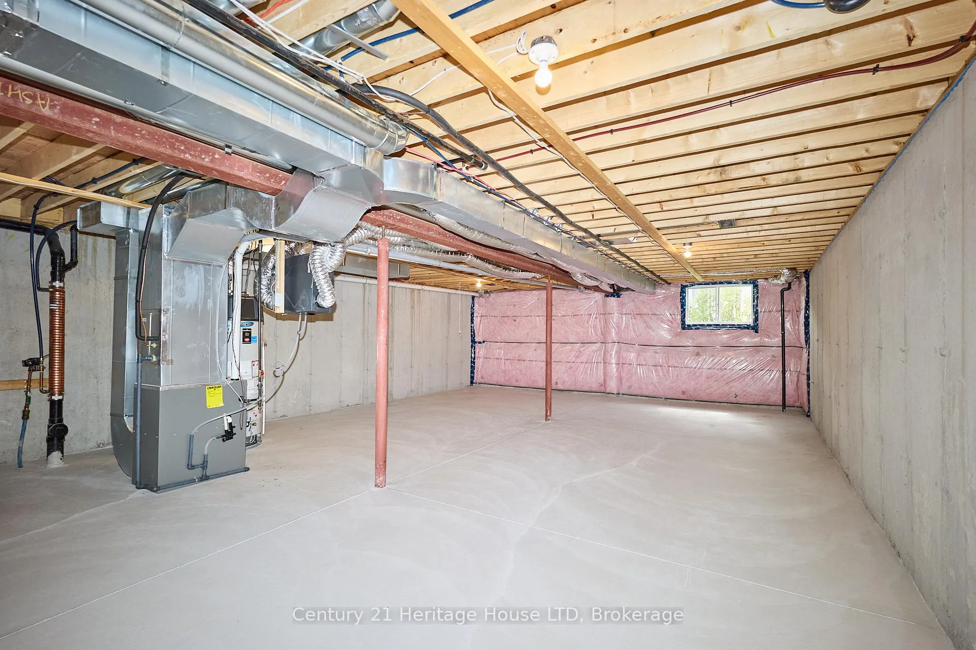 Photo 24 of 427 Williams Crescent, Fort Erie, Lakeshore — HOMEH