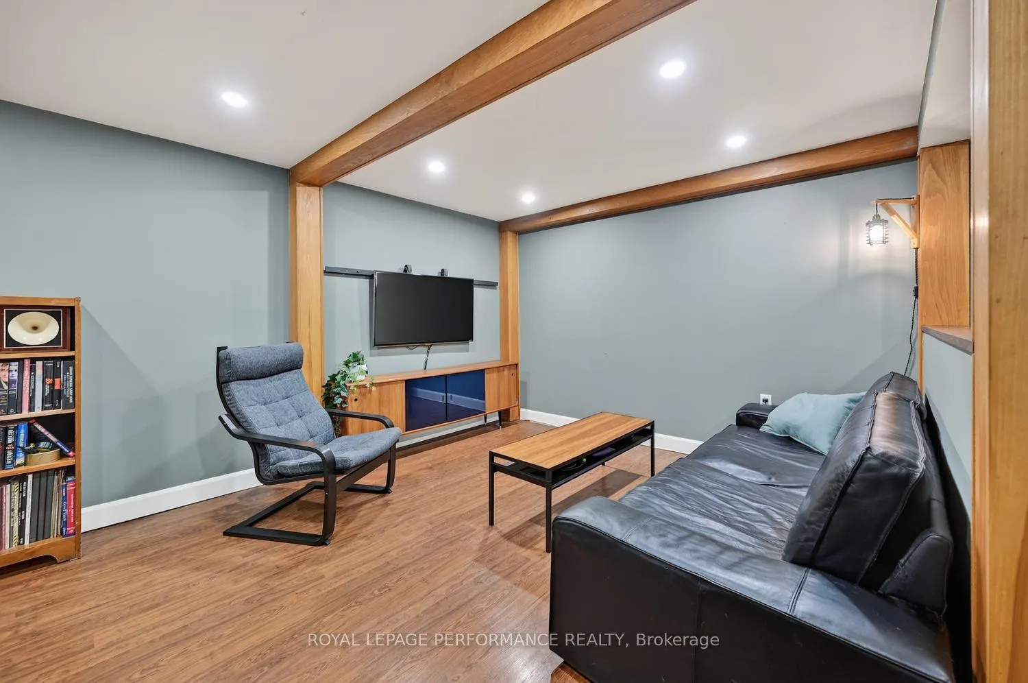 Photo 31 of 37 Oberon Street, Ottawa, Westcliffe Estates — HOMEH