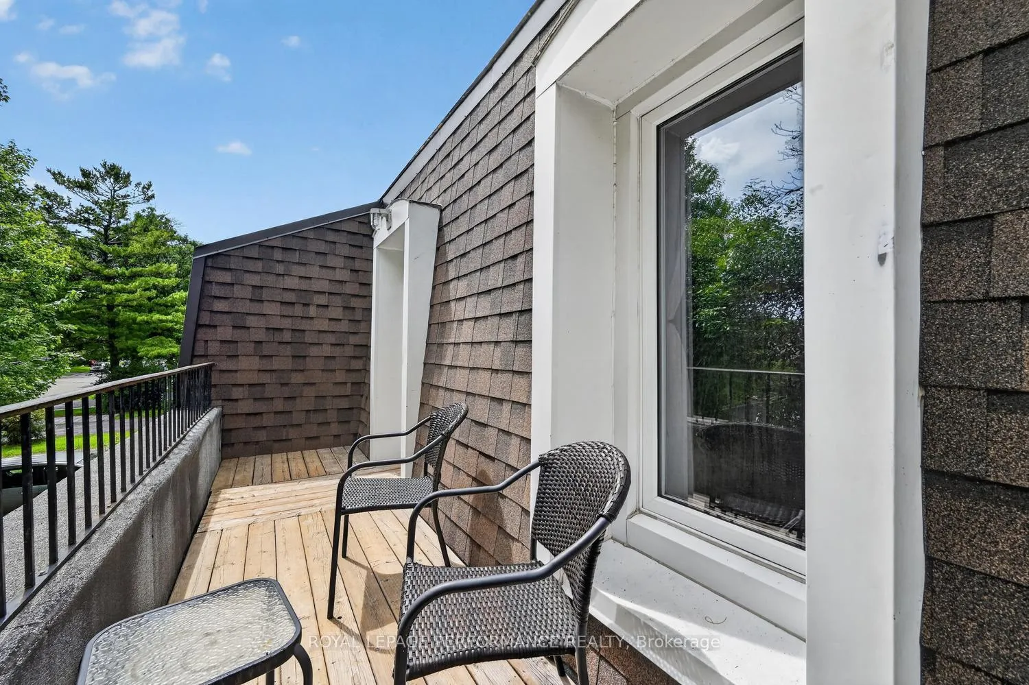 Photo 35 of 37 Oberon Street, Ottawa, Westcliffe Estates — HOMEH