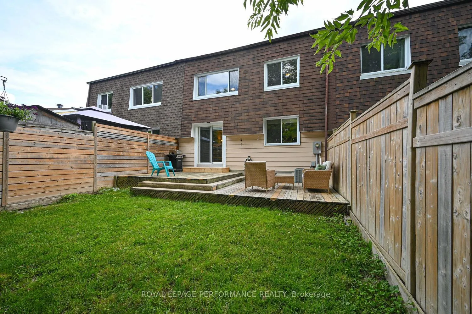 Photo 41 of 37 Oberon Street, Ottawa, Westcliffe Estates — HOMEH