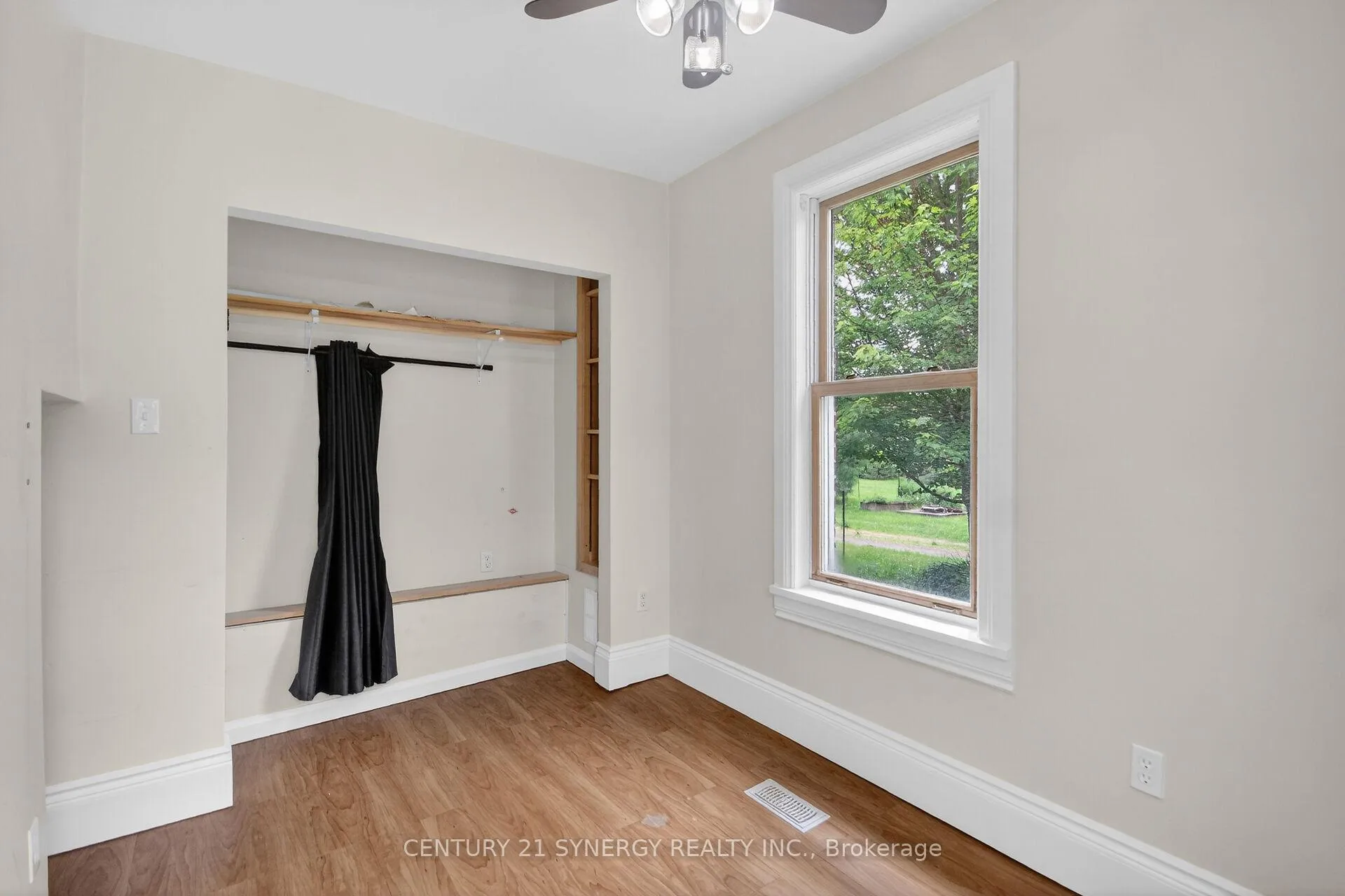 Photo 11 of 508 Dillabaugh Road, North Grenville, North Grenville Twp (Kemptville East) — HOMEH