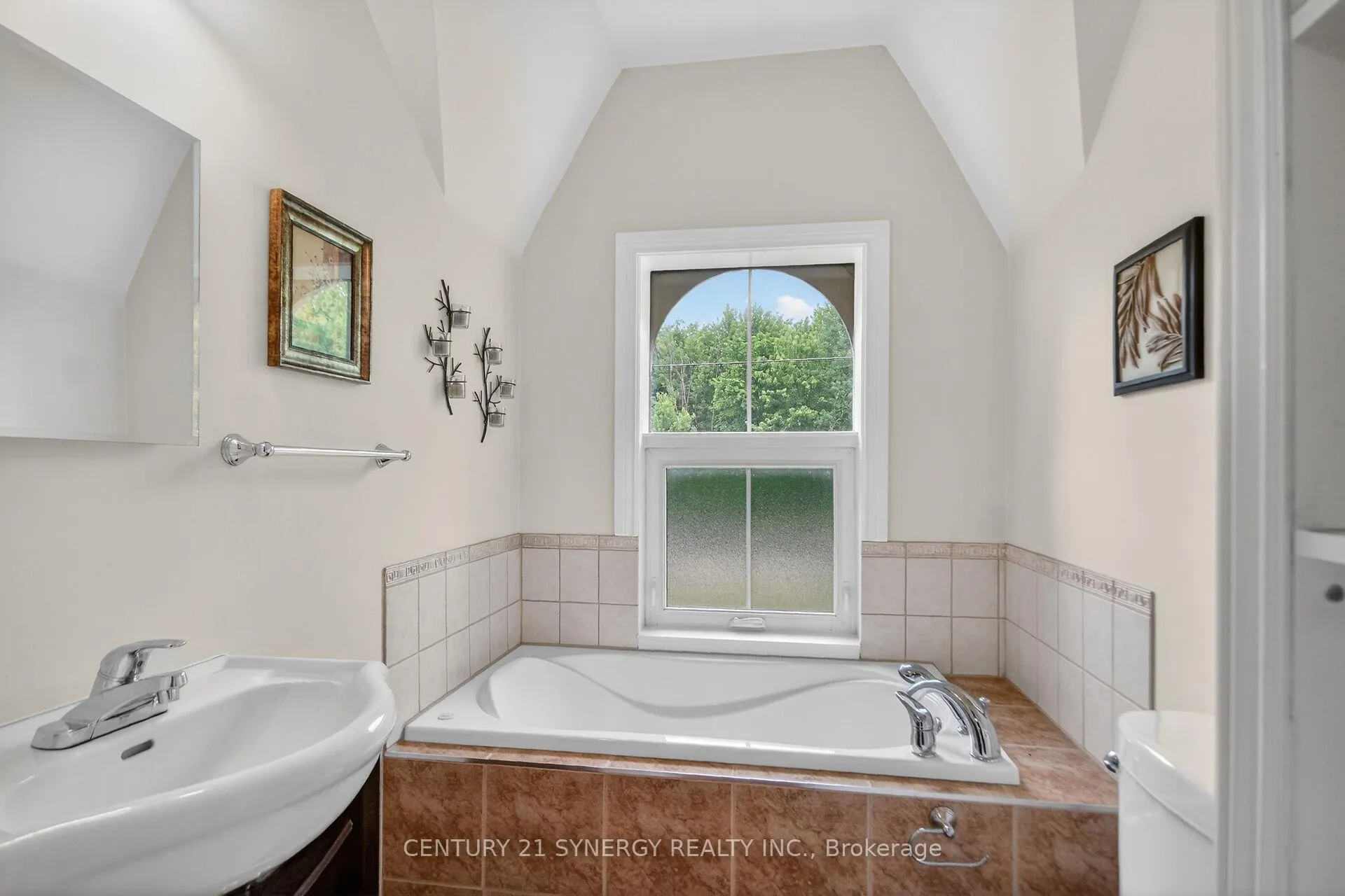 Photo 37 of 508 Dillabaugh Road, North Grenville, North Grenville Twp (Kemptville East) — HOMEH