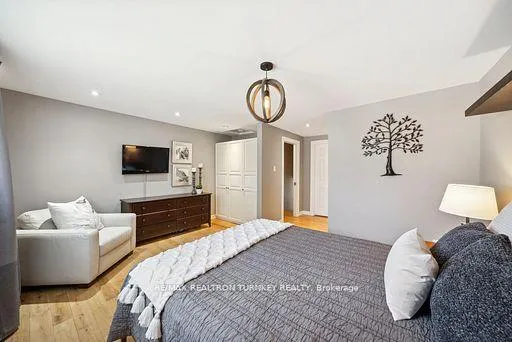 Photo 13 of 14 Emily Carr Street, Markham, Unionville — HOMEH