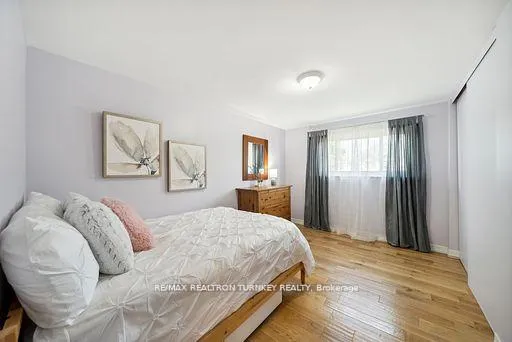 Photo 15 of 14 Emily Carr Street, Markham, Unionville — HOMEH