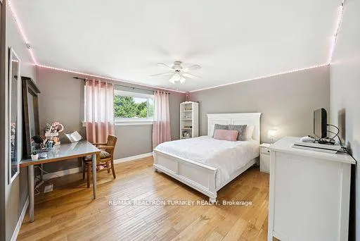 Photo 16 of 14 Emily Carr Street, Markham, Unionville — HOMEH