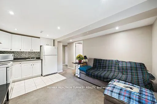 Photo 23 of 14 Emily Carr Street, Markham, Unionville — HOMEH