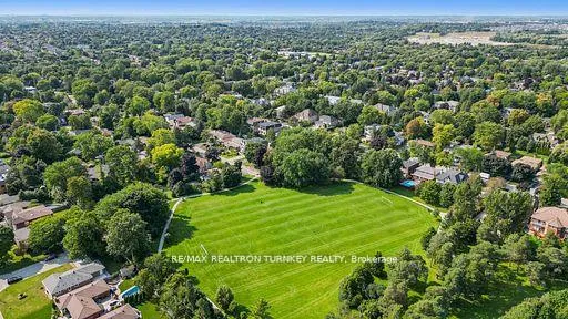 Photo 38 of 14 Emily Carr Street, Markham, Unionville — HOMEH