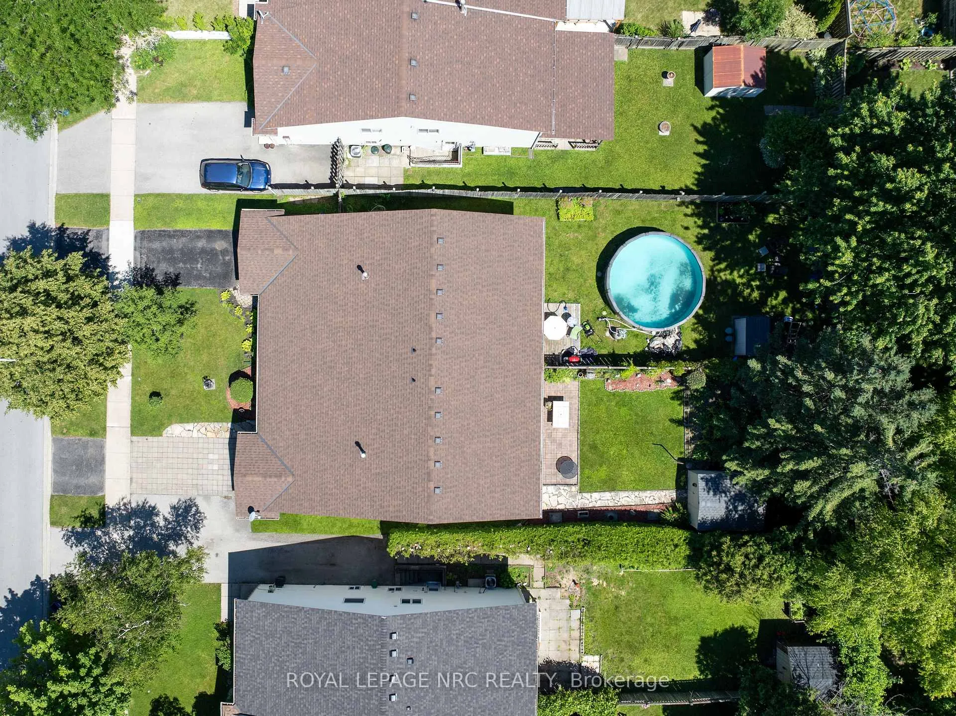 Photo 3 of 4916 Homestead Drive, Lincoln, Beamsville — HOMEH