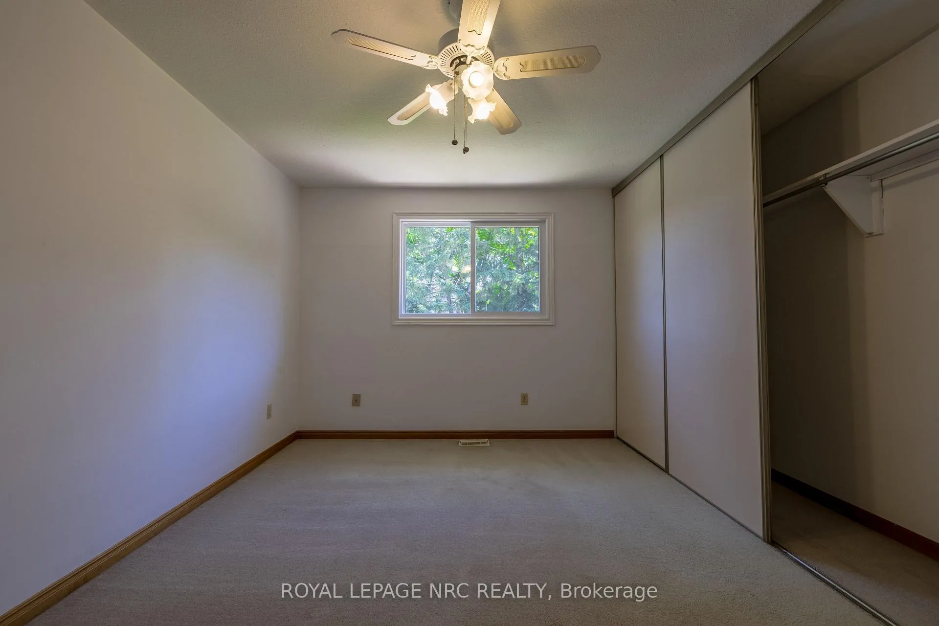 Photo 19 of 4916 Homestead Drive, Lincoln, Beamsville — HOMEH