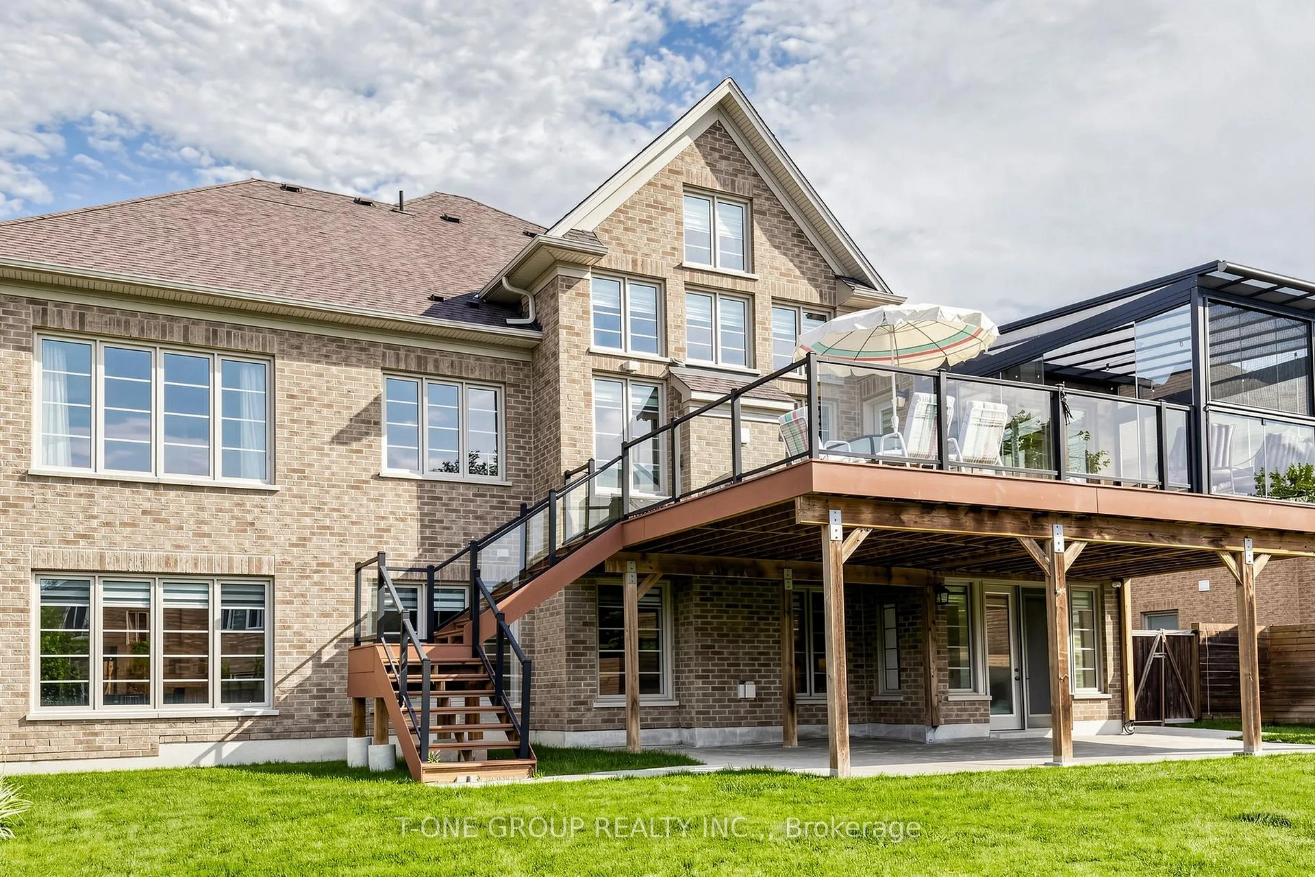Photo 55 of 97 Chuck Ormsby Crescent, King, King City — HOMEH