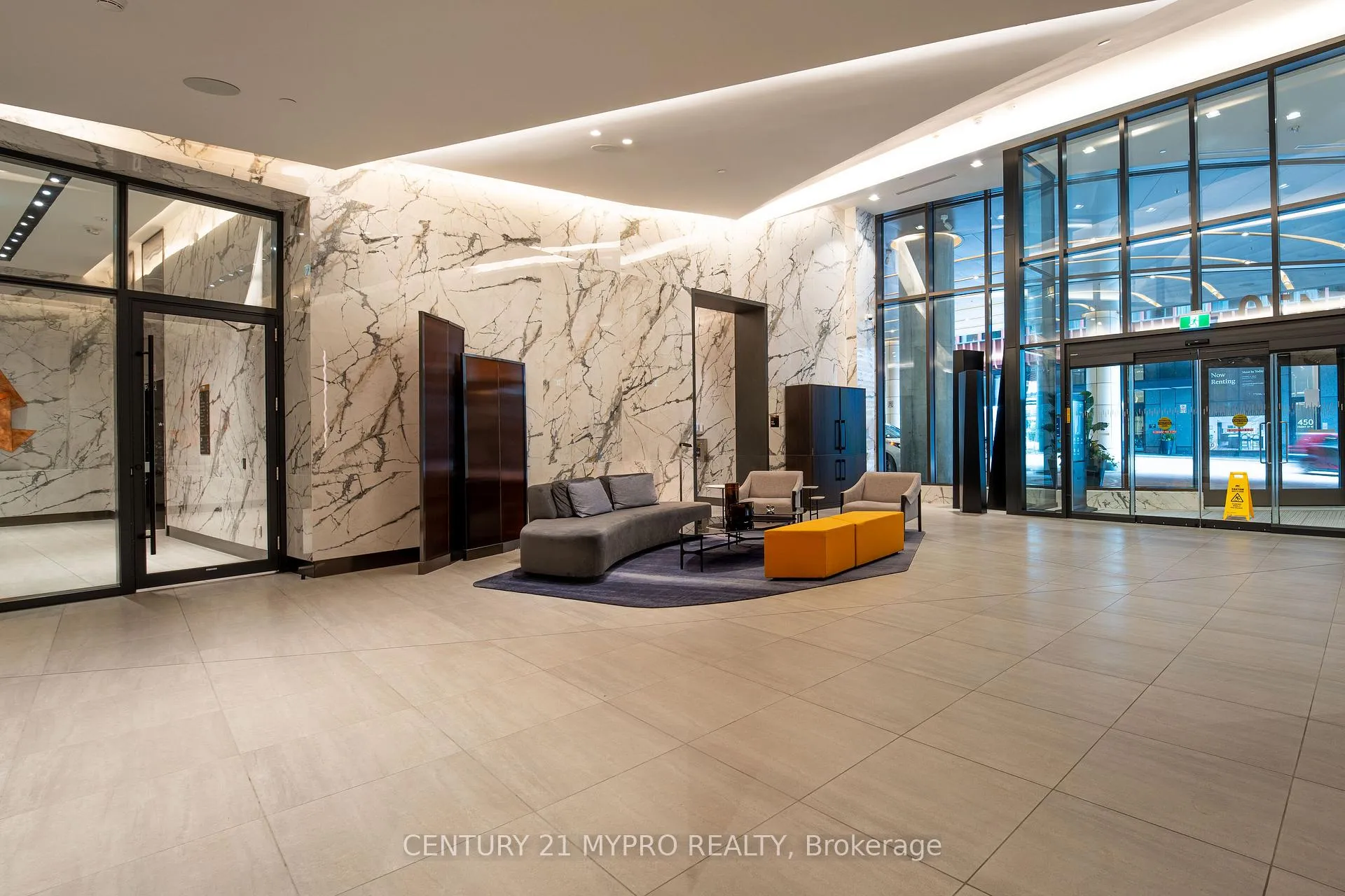 Photo 5 of Unit 2012, 470 Front Street W, Toronto, Waterfront Communities — HOMEH