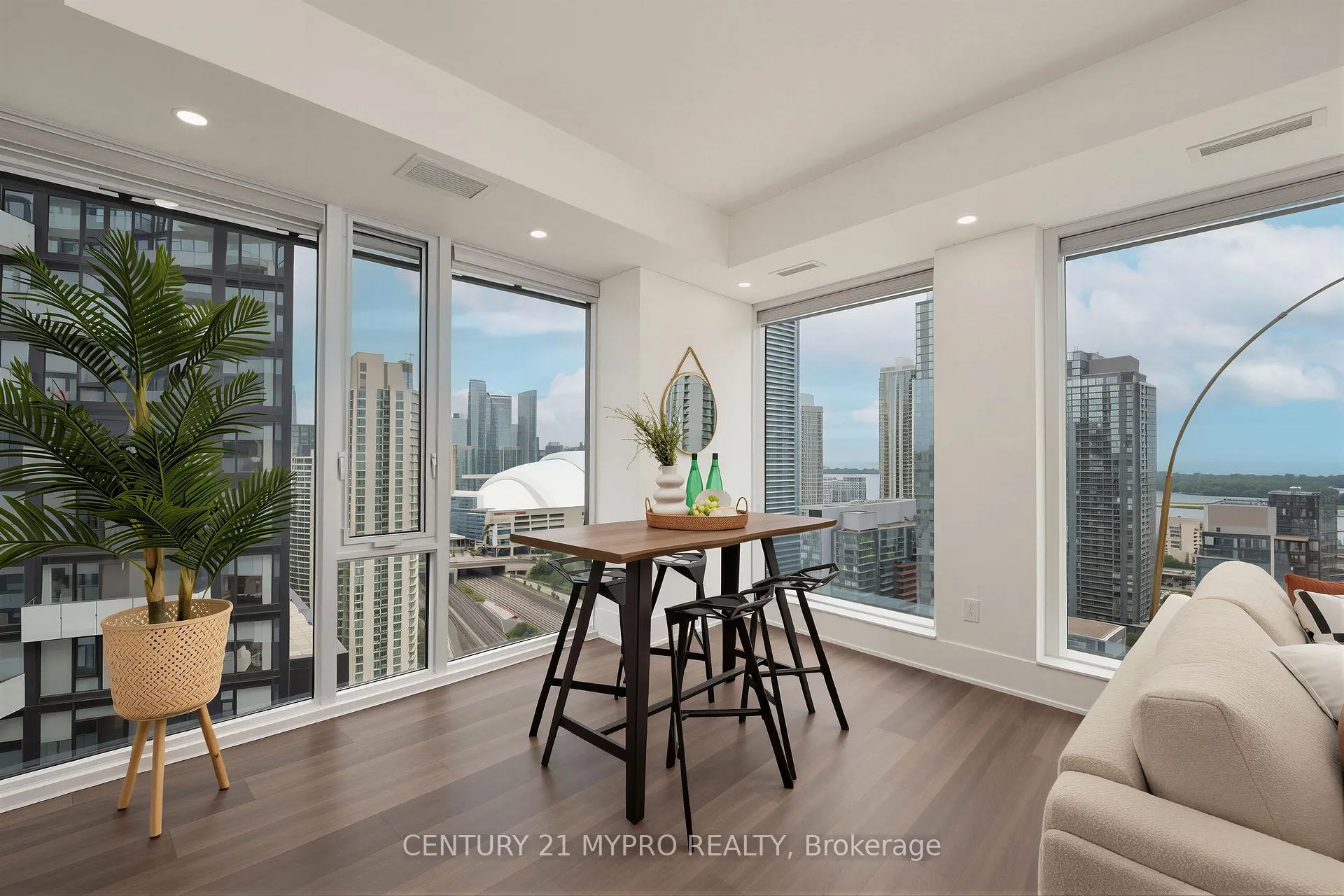 Photo 10 of Unit 2012, 470 Front Street W, Toronto, Waterfront Communities — HOMEH