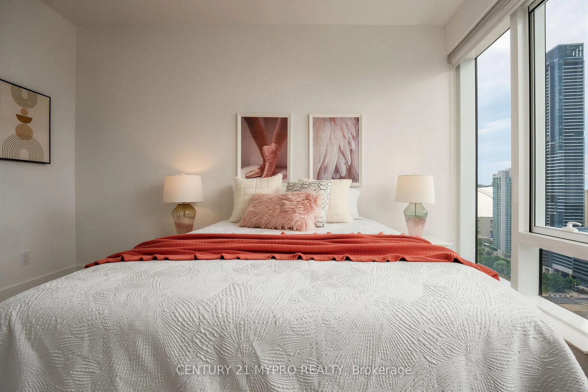 Photo 26 of Unit 2012, 470 Front Street W, Toronto, Waterfront Communities — HOMEH