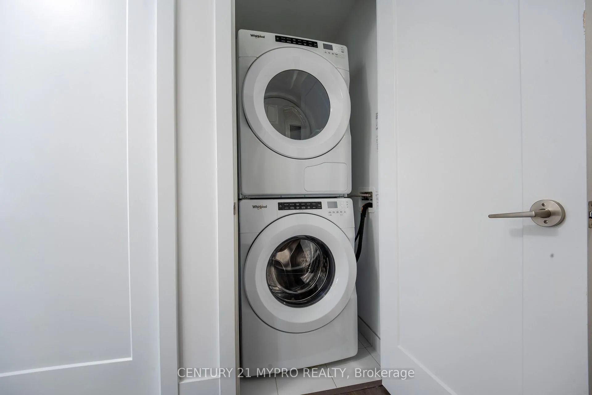 Photo 31 of Unit 2012, 470 Front Street W, Toronto, Waterfront Communities — HOMEH