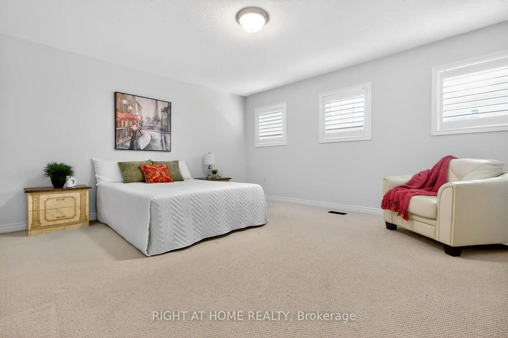Photo 27 of 145 Louisbourg Way, Markham, Greensborough — HOMEH