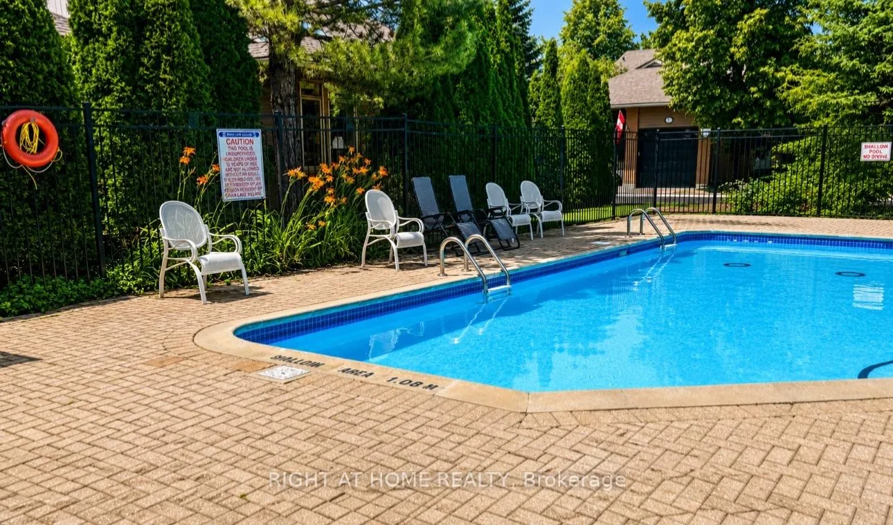 Photo 56 of 145 Louisbourg Way, Markham, Greensborough — HOMEH