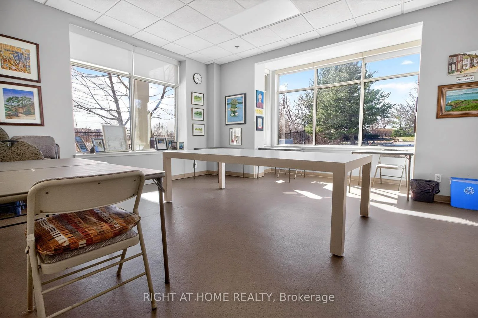Photo 49 of 145 Louisbourg Way, Markham, Greensborough — HOMEH