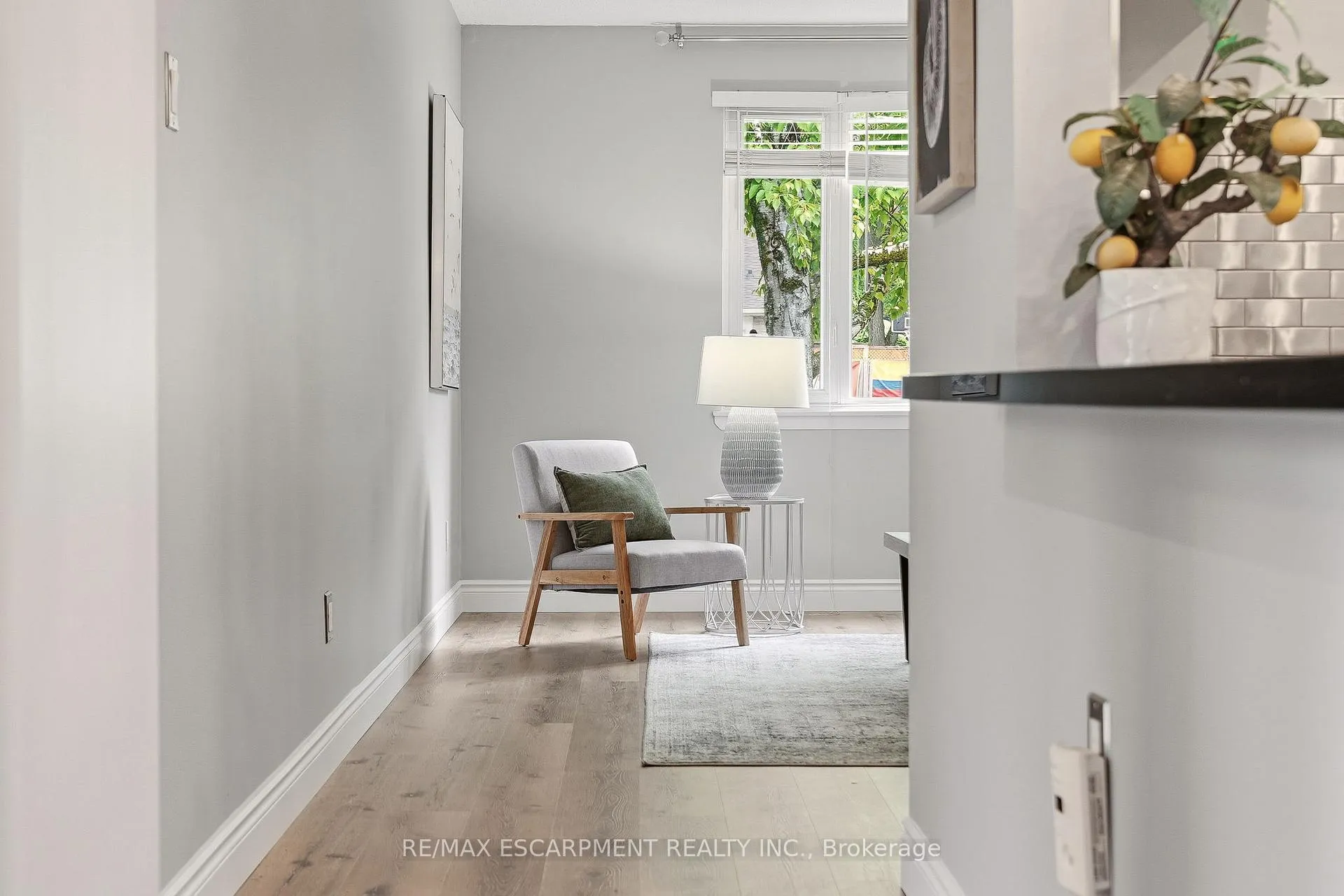Photo 19 of 2353 Middlesmoor Crescent, Burlington, Brant Hills — HOMEH