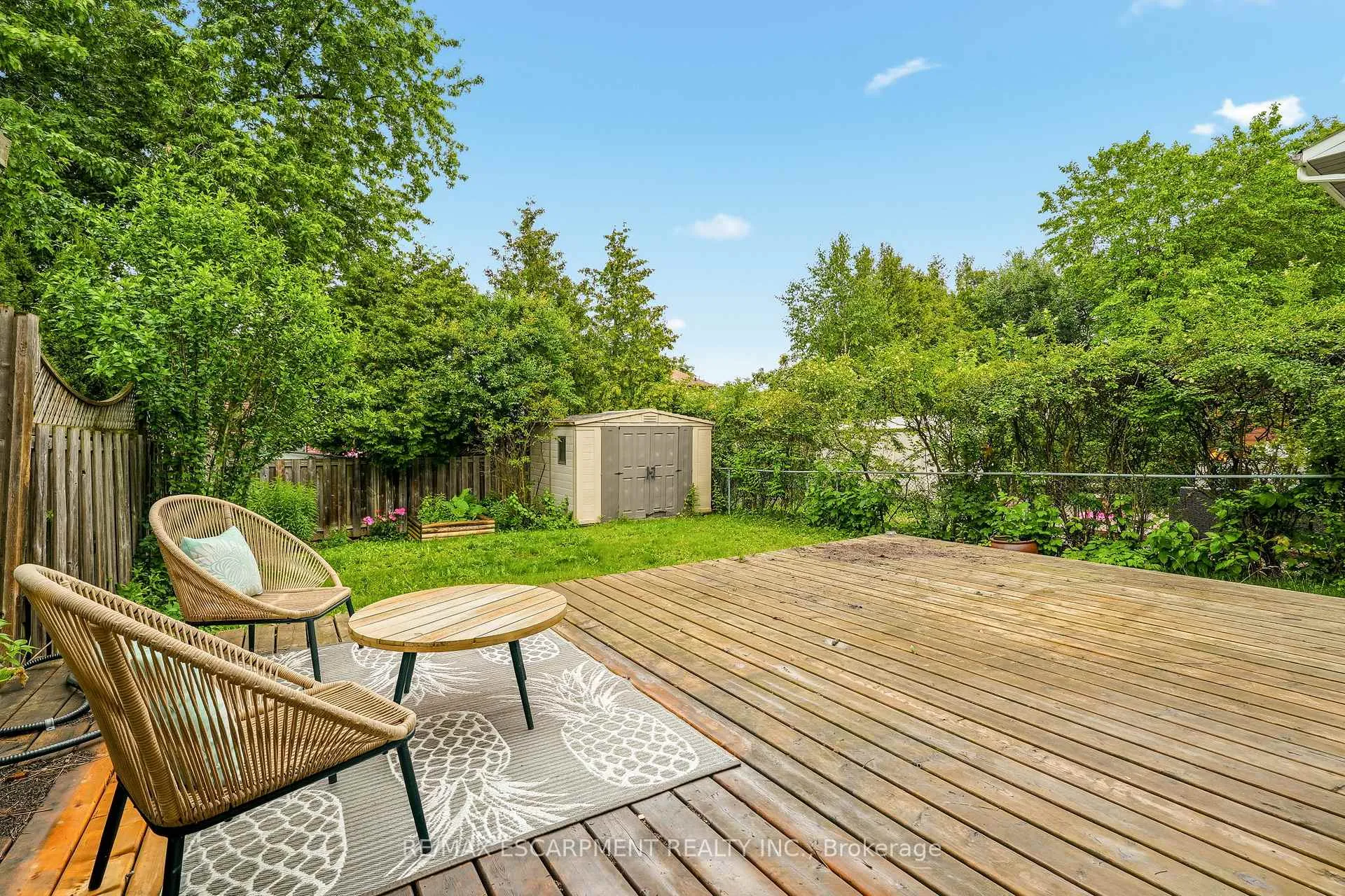 Photo 39 of 2353 Middlesmoor Crescent, Burlington, Brant Hills — HOMEH