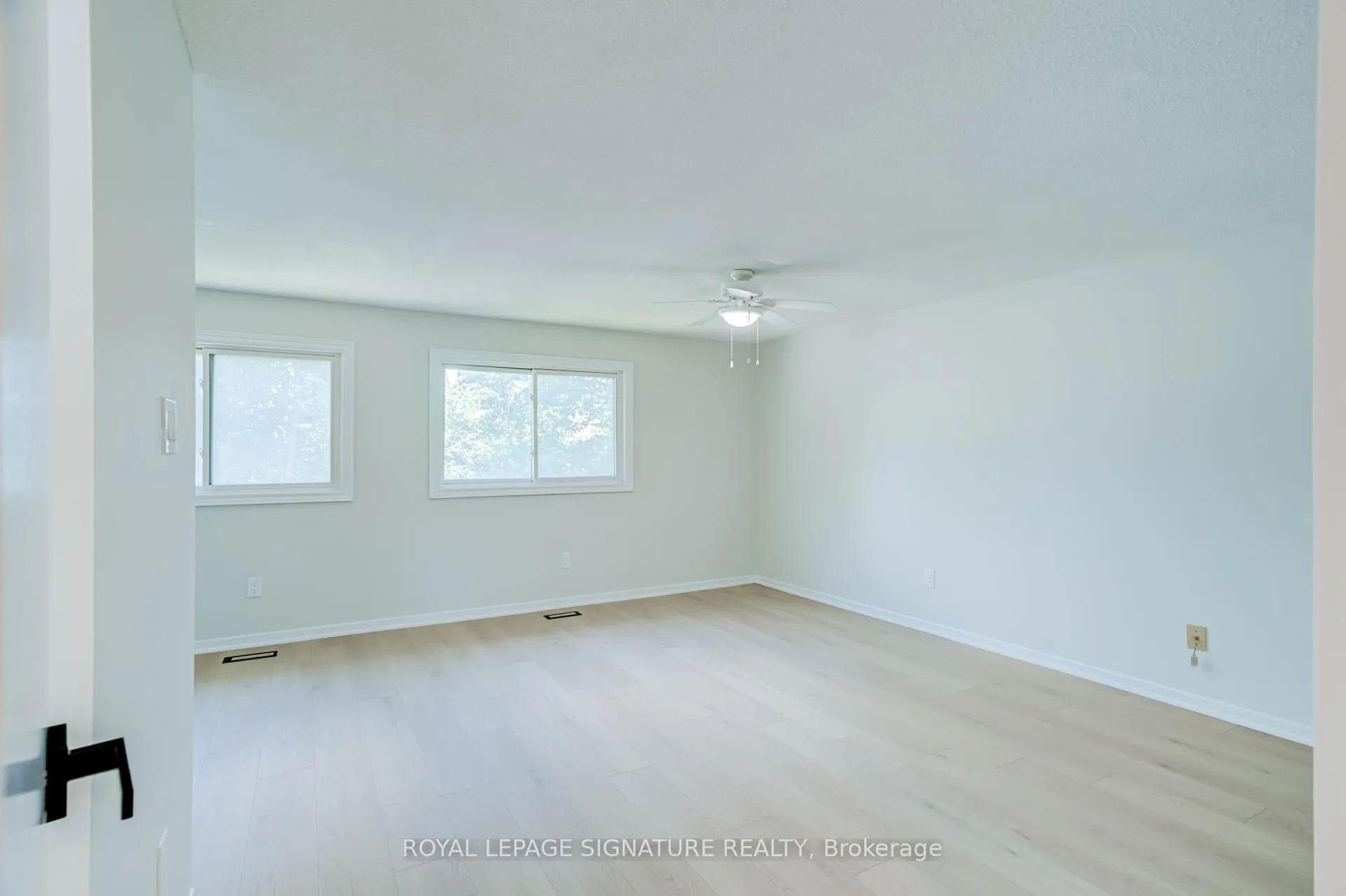 Photo 15 of 86 James Park Square, Scarborough, Milliken — HOMEH
