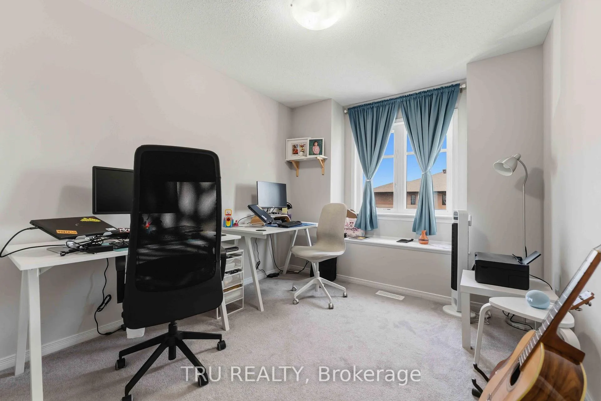 Photo 22 of 205 Losino Crescent, Ottawa, Kanata - Emerald Meadows/Trailwest — HOMEH