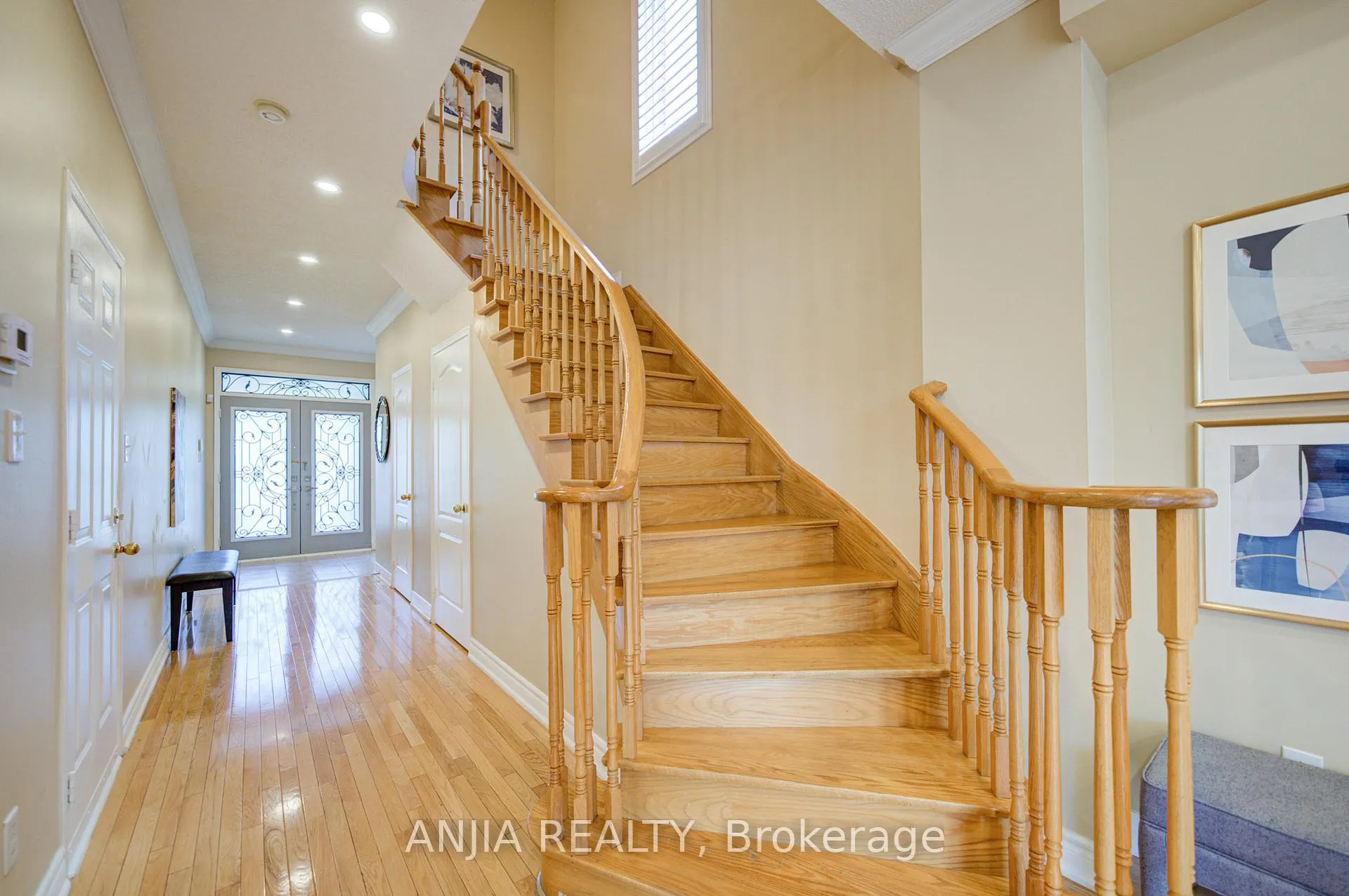 Photo 3 of 174 Goldenwood Crescent, Markham, Greensborough — HOMEH