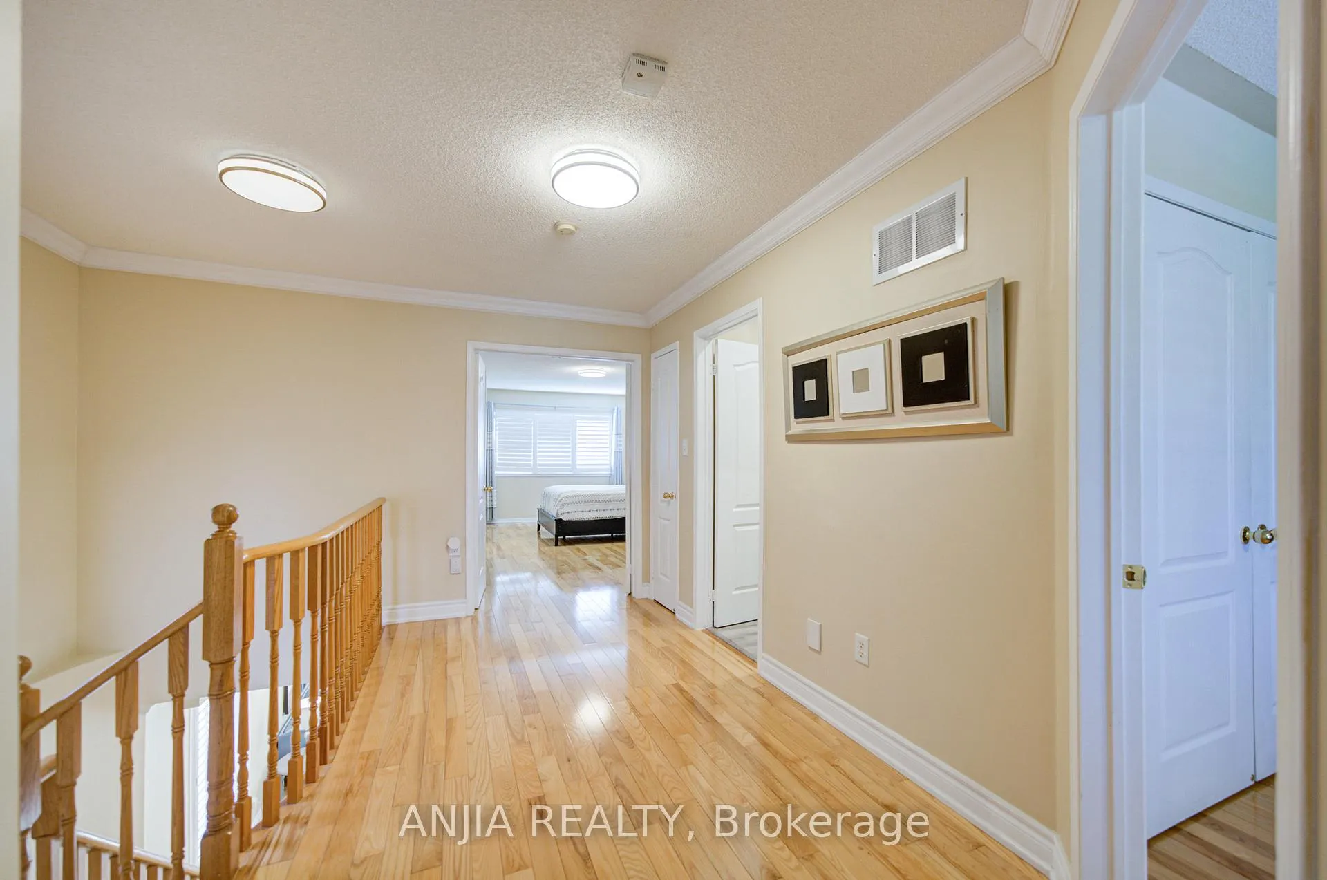 Photo 17 of 174 Goldenwood Crescent, Markham, Greensborough — HOMEH