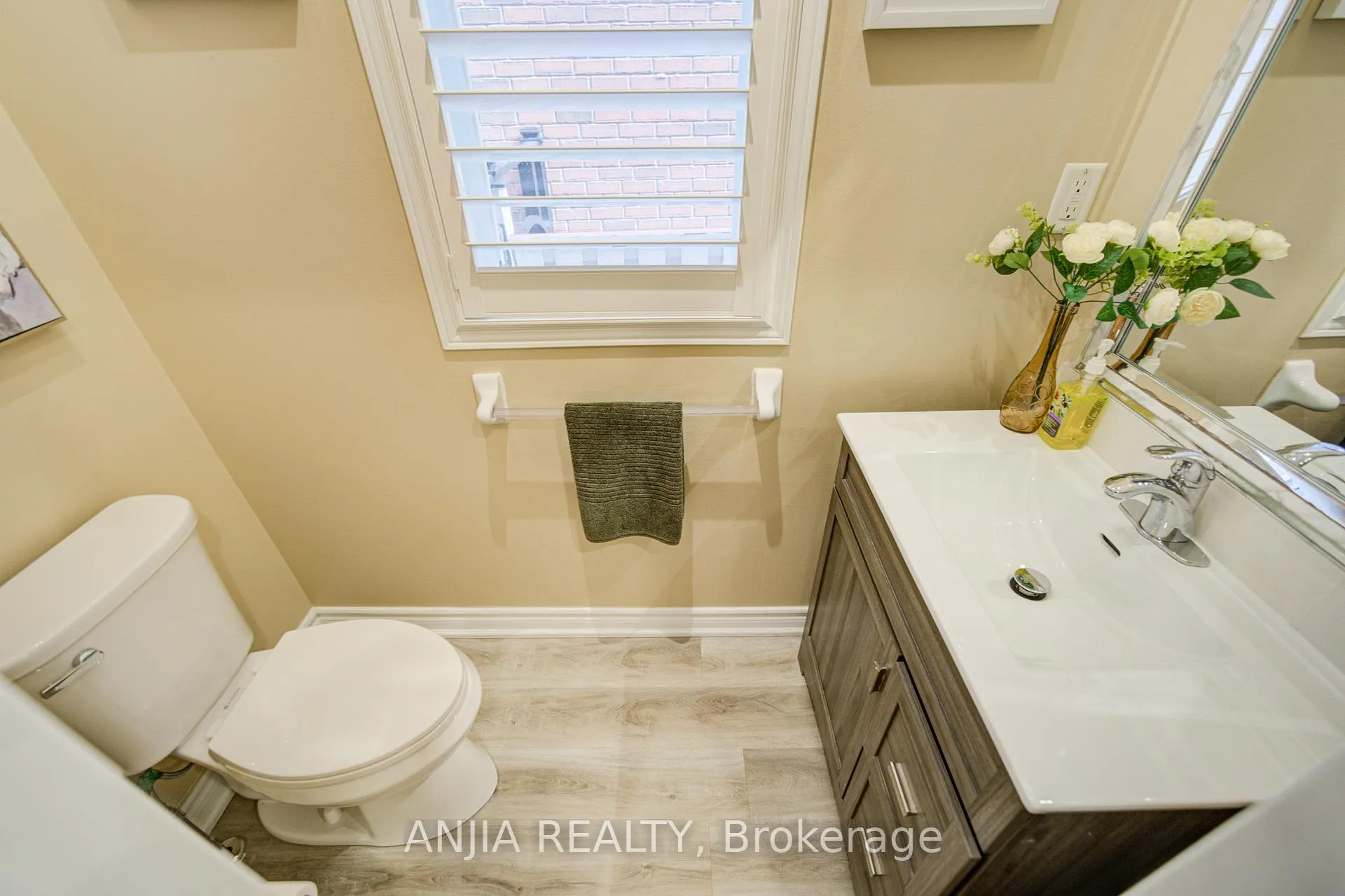 Photo 19 of 174 Goldenwood Crescent, Markham, Greensborough — HOMEH