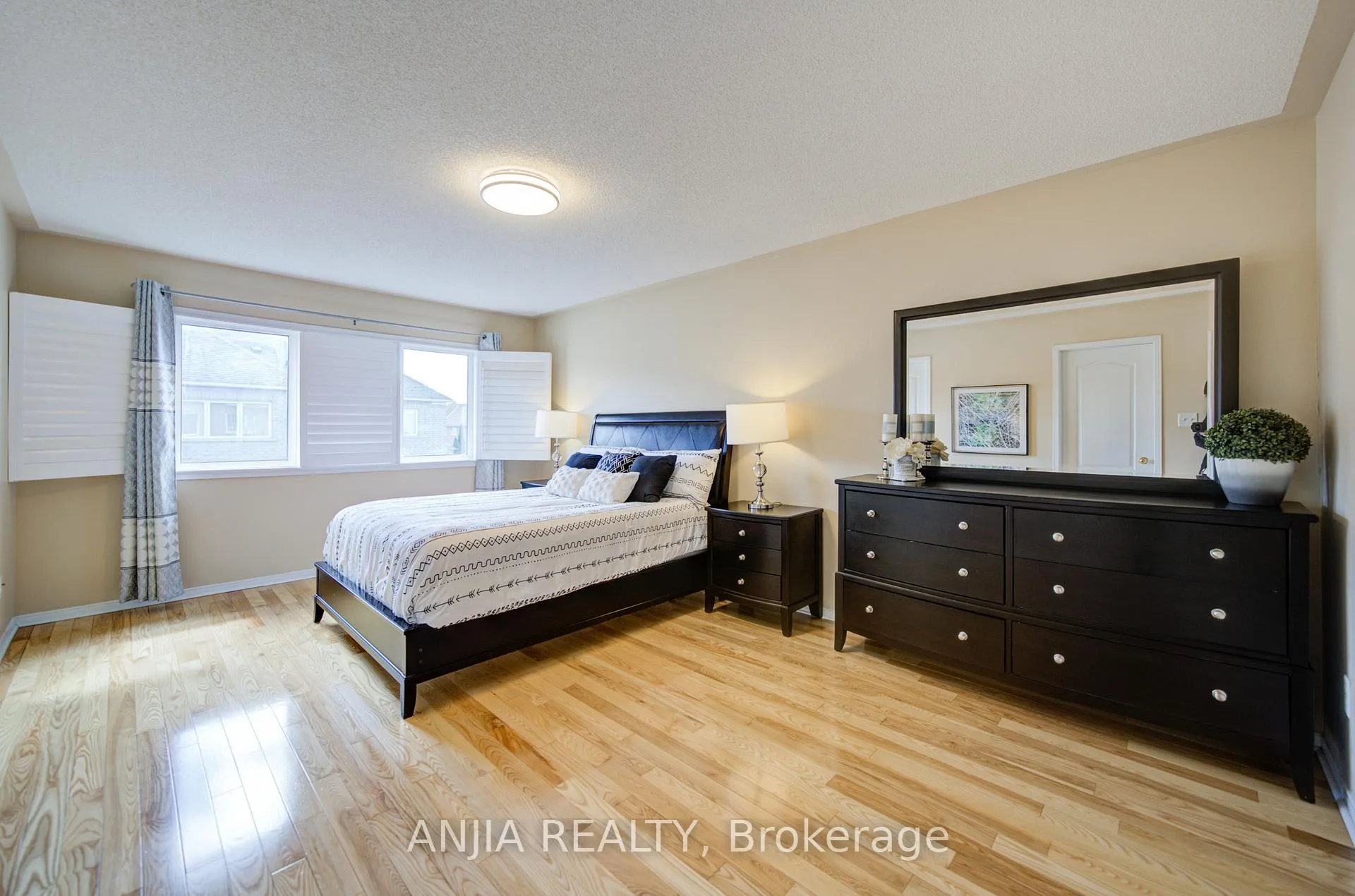 Photo 21 of 174 Goldenwood Crescent, Markham, Greensborough — HOMEH