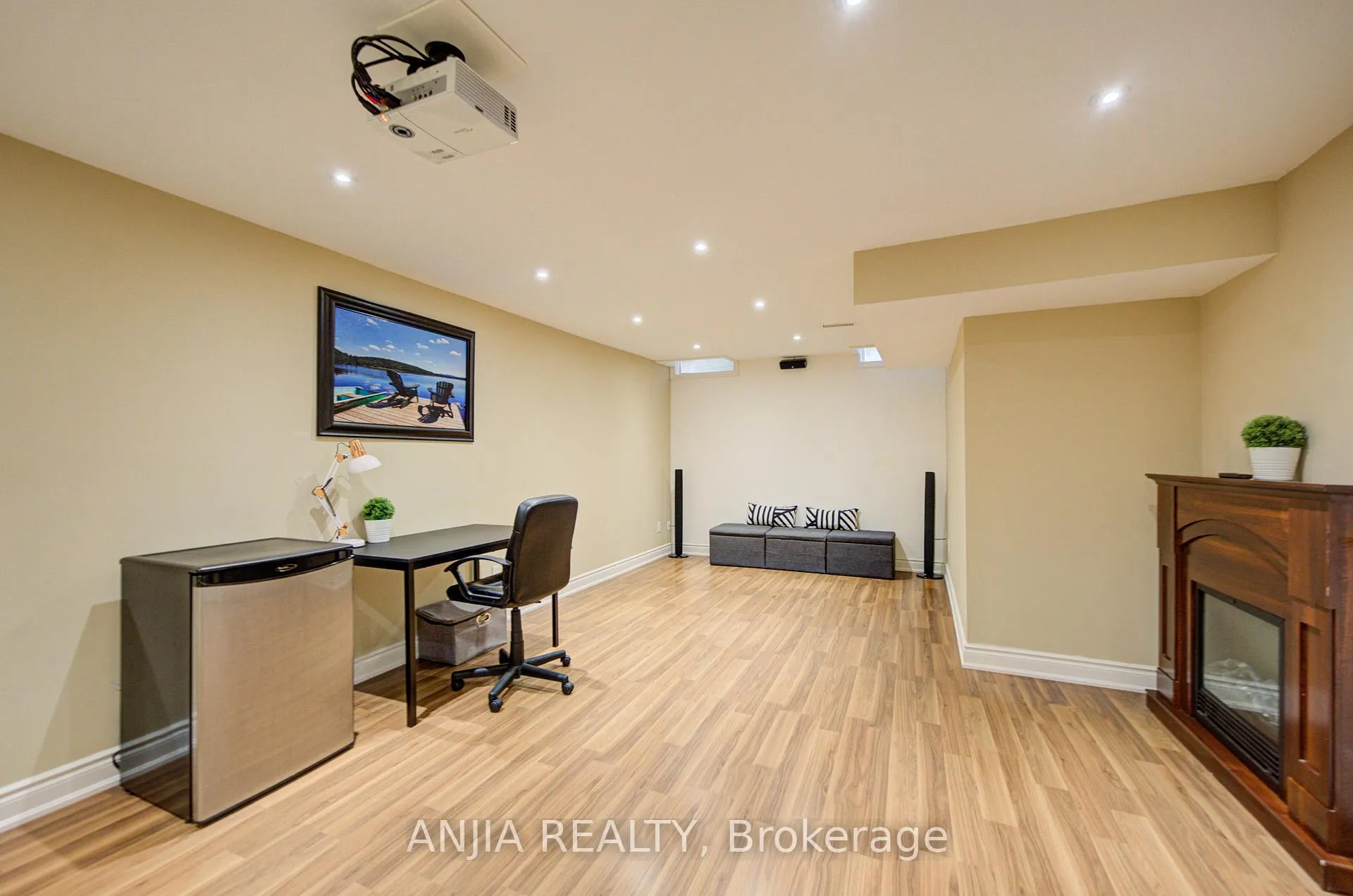 Photo 34 of 174 Goldenwood Crescent, Markham, Greensborough — HOMEH