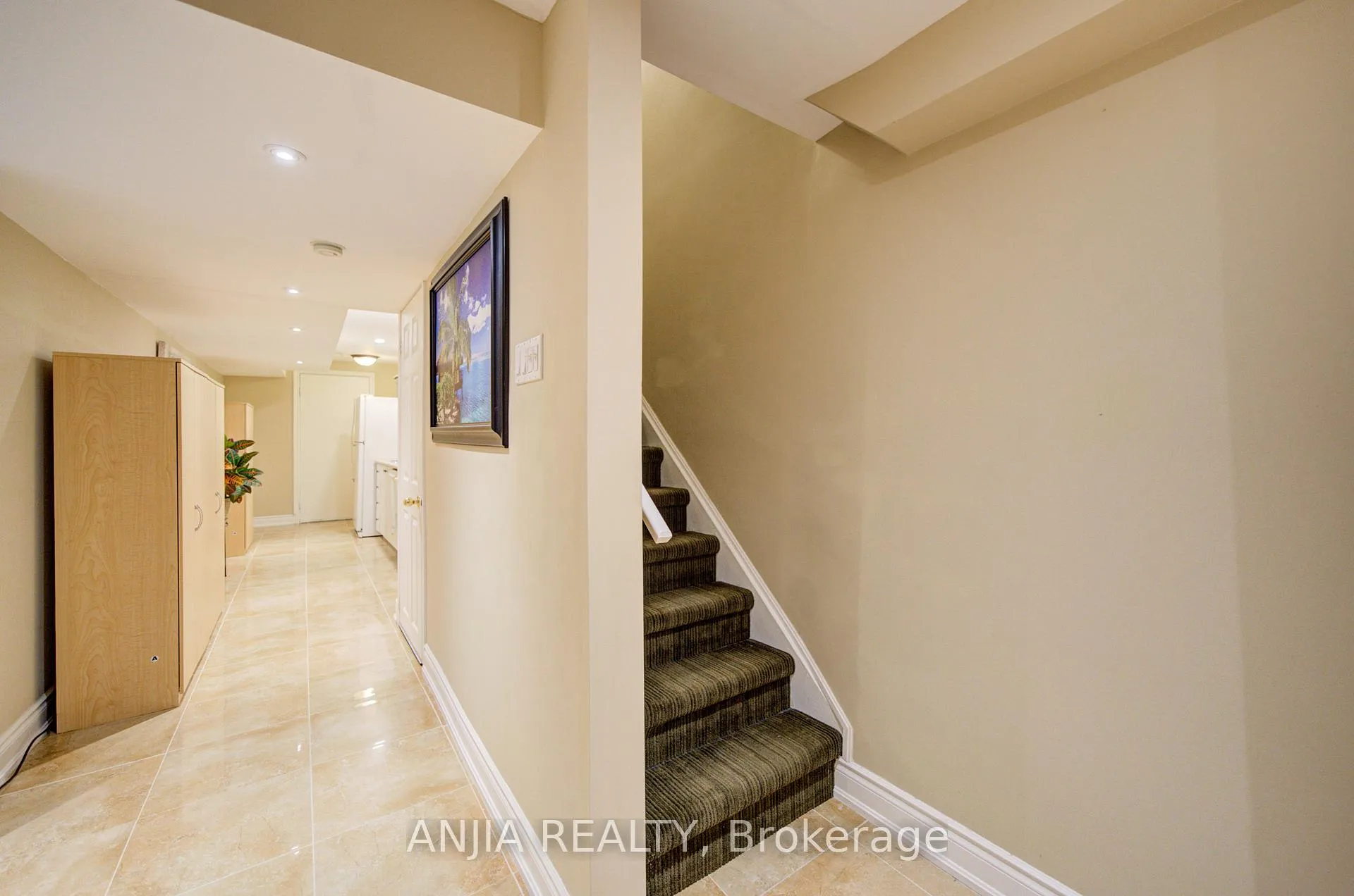 Photo 37 of 174 Goldenwood Crescent, Markham, Greensborough — HOMEH