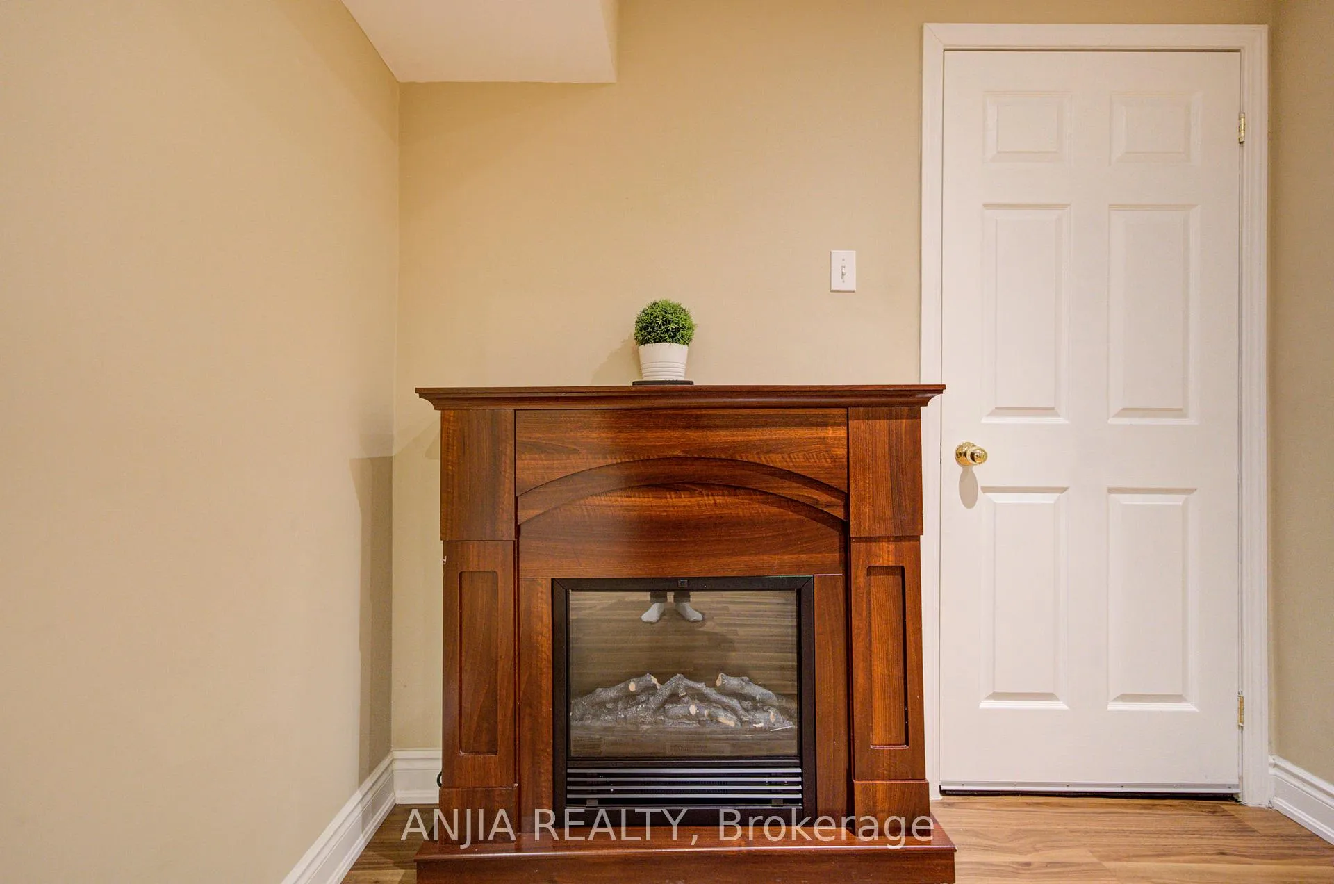 Photo 39 of 174 Goldenwood Crescent, Markham, Greensborough — HOMEH