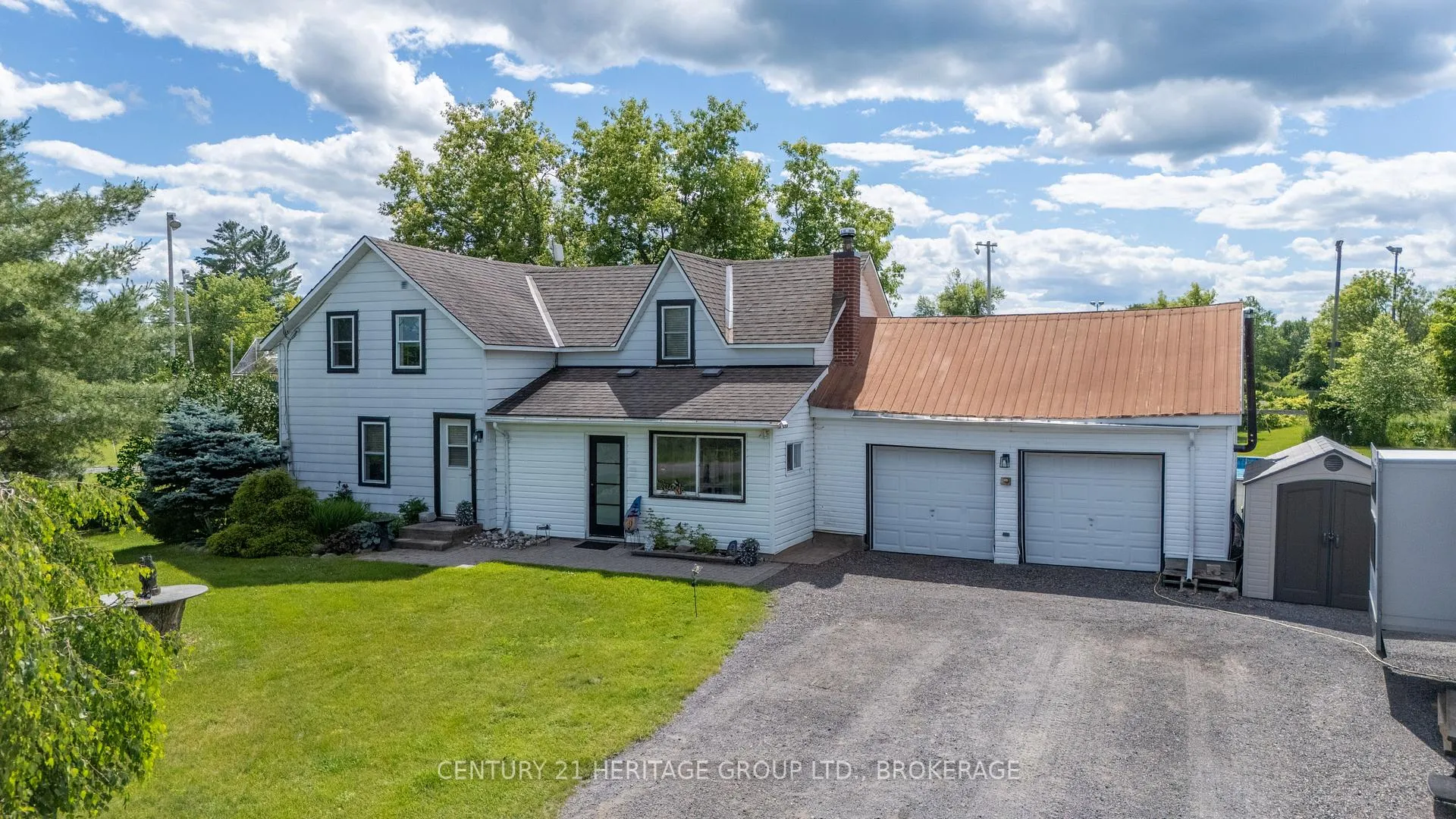 Front of 4470 Verona Sand Road