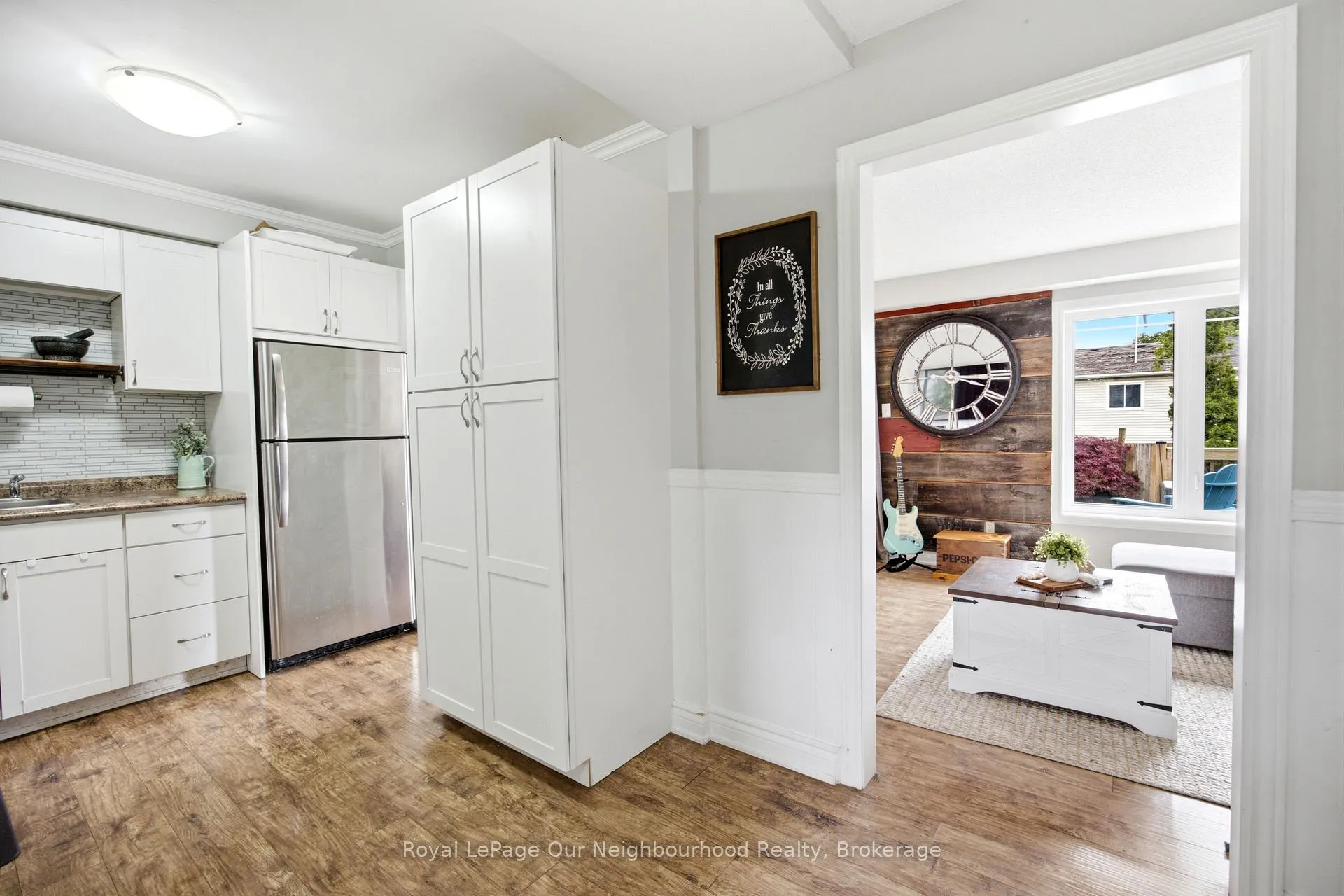 Photo 14 of 25 Hanning Court, Clarington, Bowmanville — HOMEH