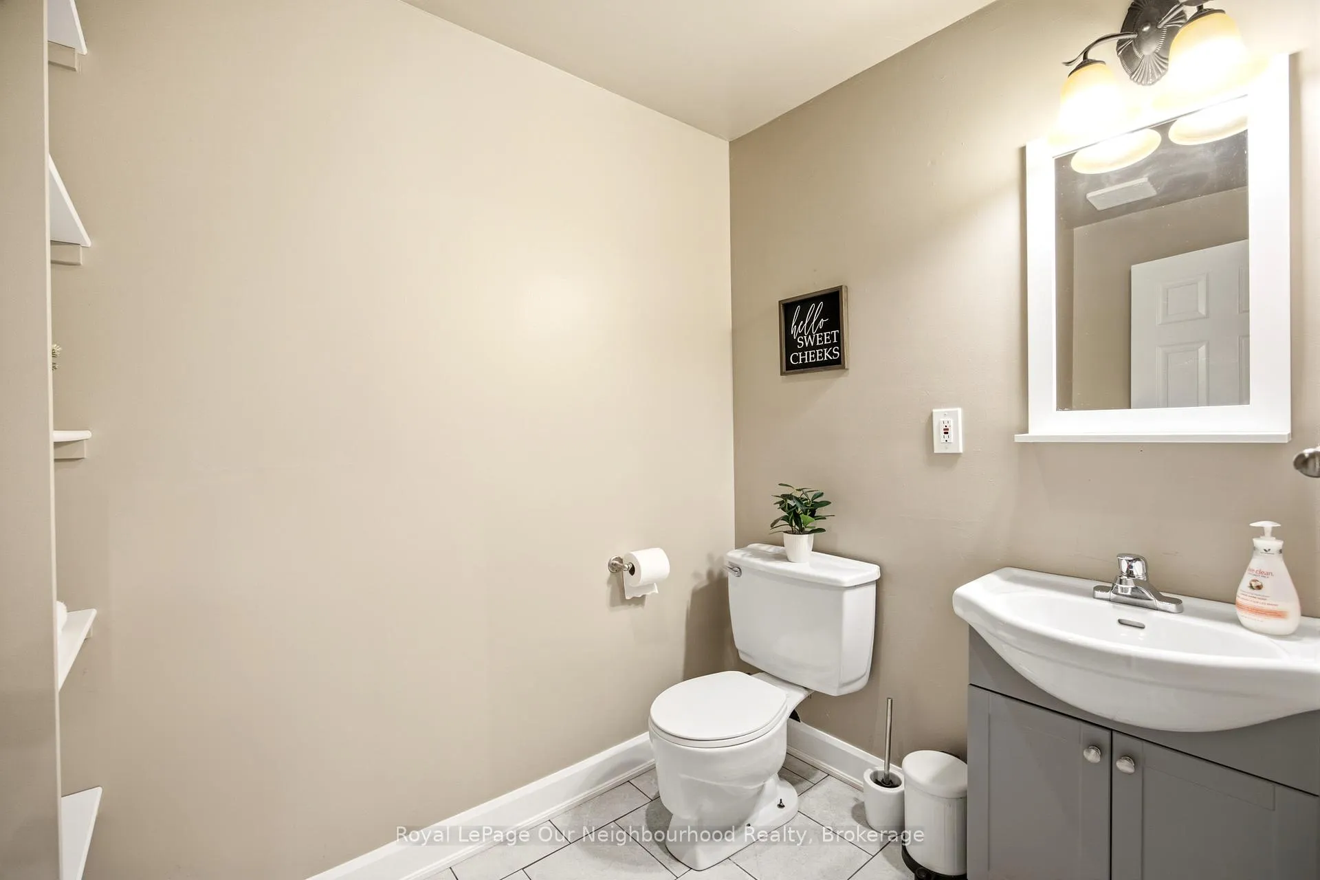 Photo 28 of 25 Hanning Court, Clarington, Bowmanville — HOMEH