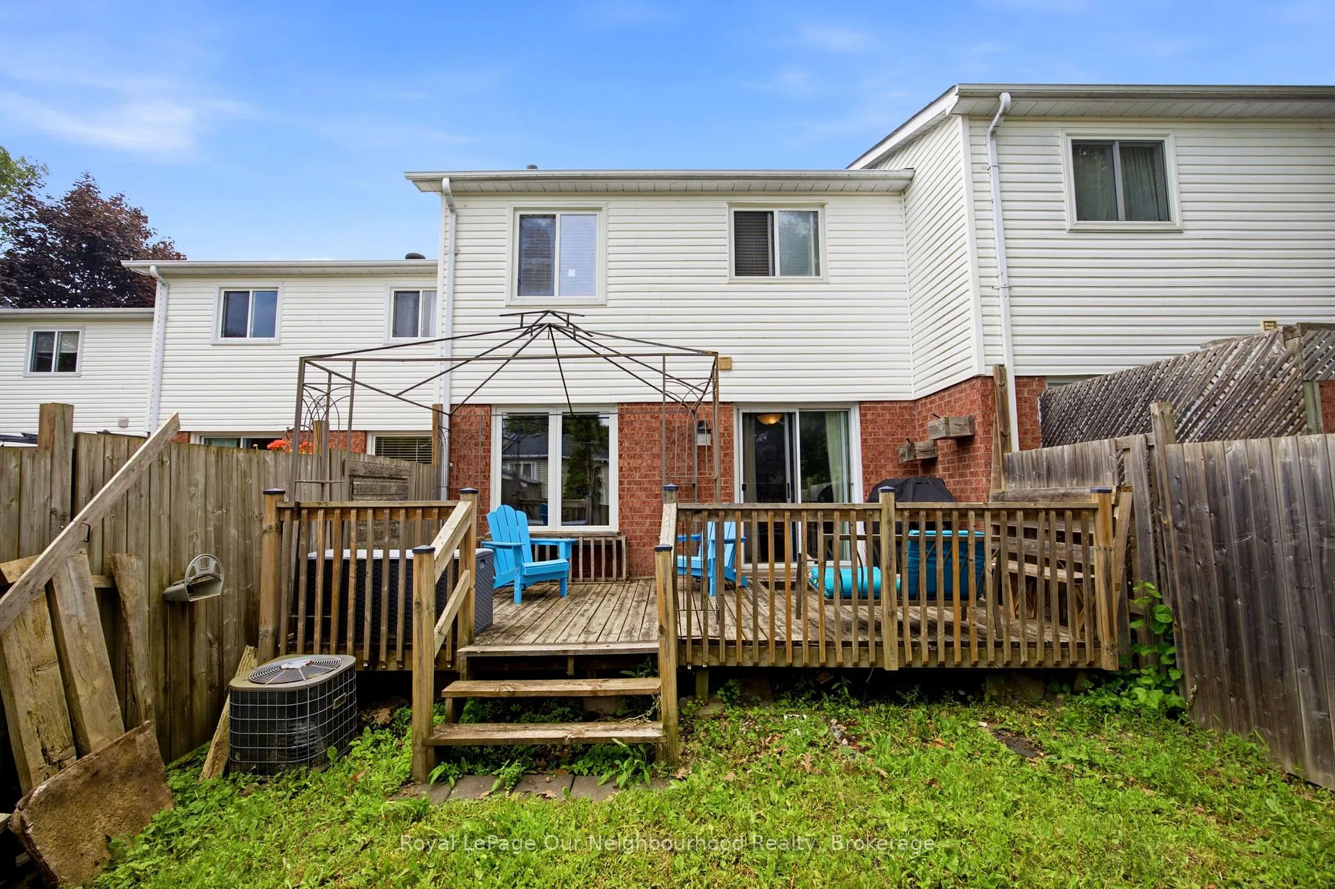 Photo 32 of 25 Hanning Court, Clarington, Bowmanville — HOMEH