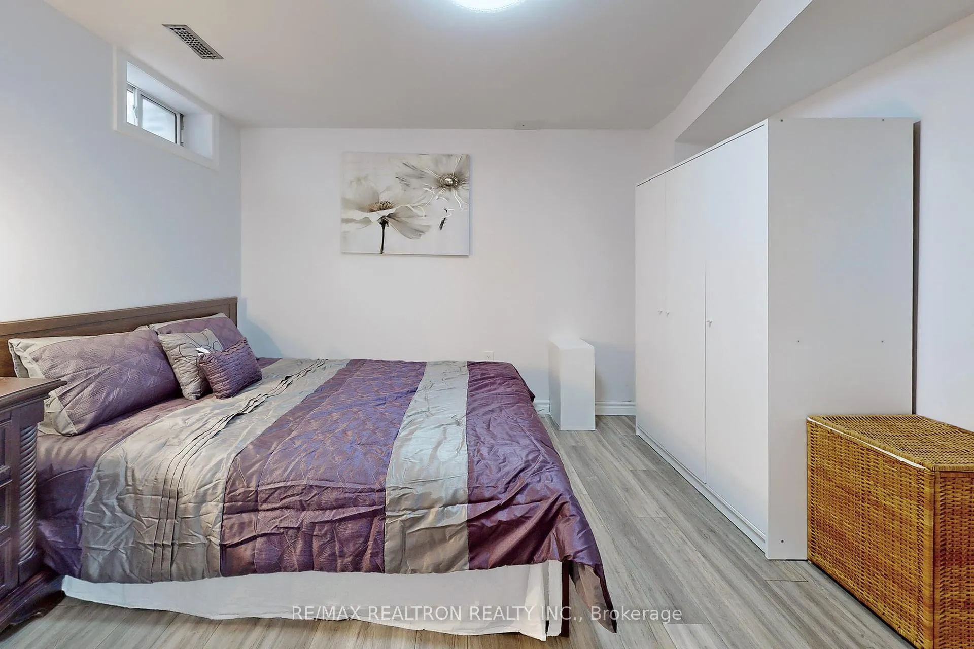 Photo 8 of Unit Bsmt, 32 Subrisco Avenue, Richmond Hill, Devonsleigh — HOMEH